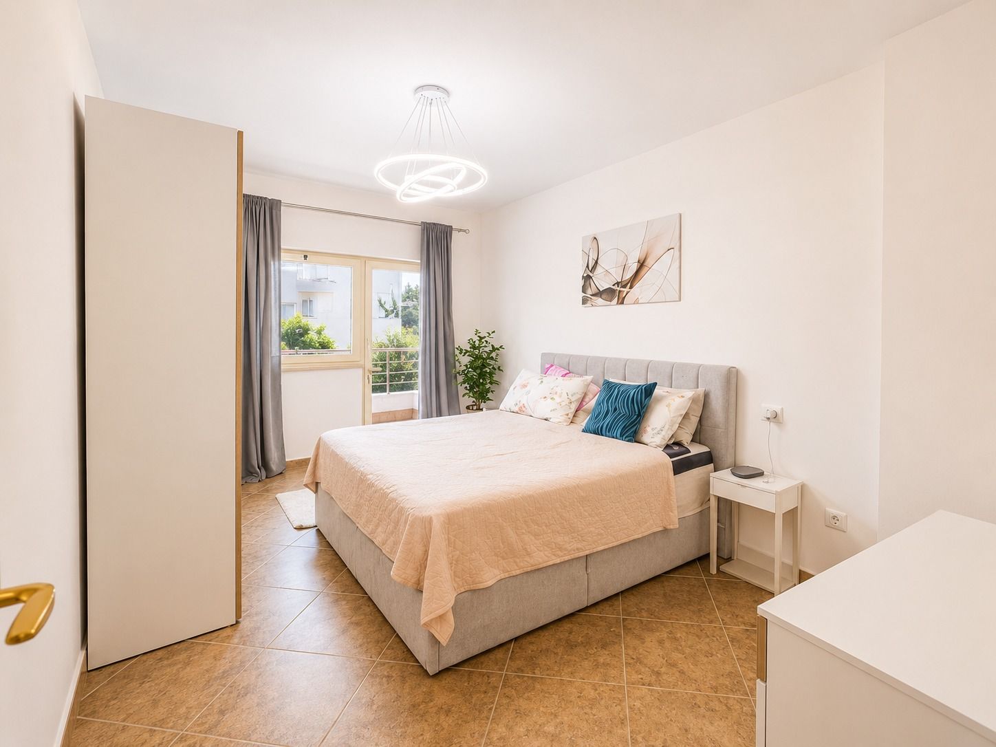 Shitet Apartament 1+1 Buzë Detit | Golem, Durrës