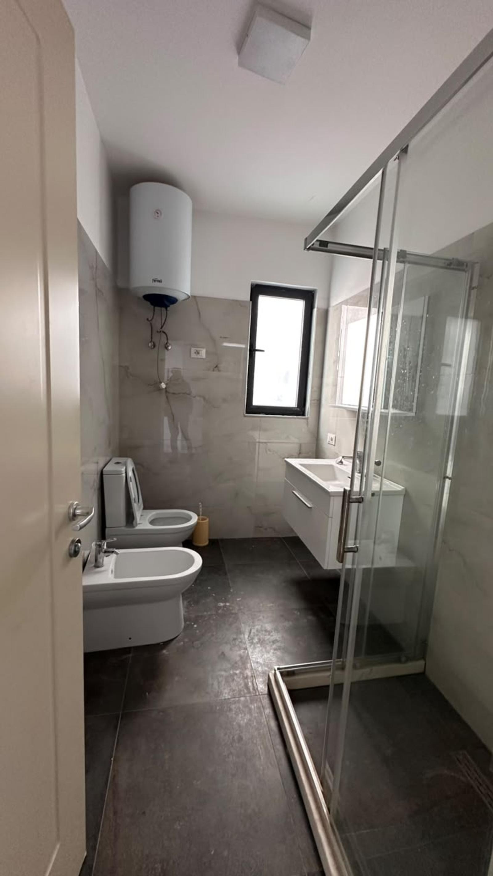 House for sale in City Center, Durres, 320 m² — photo 15 of 22