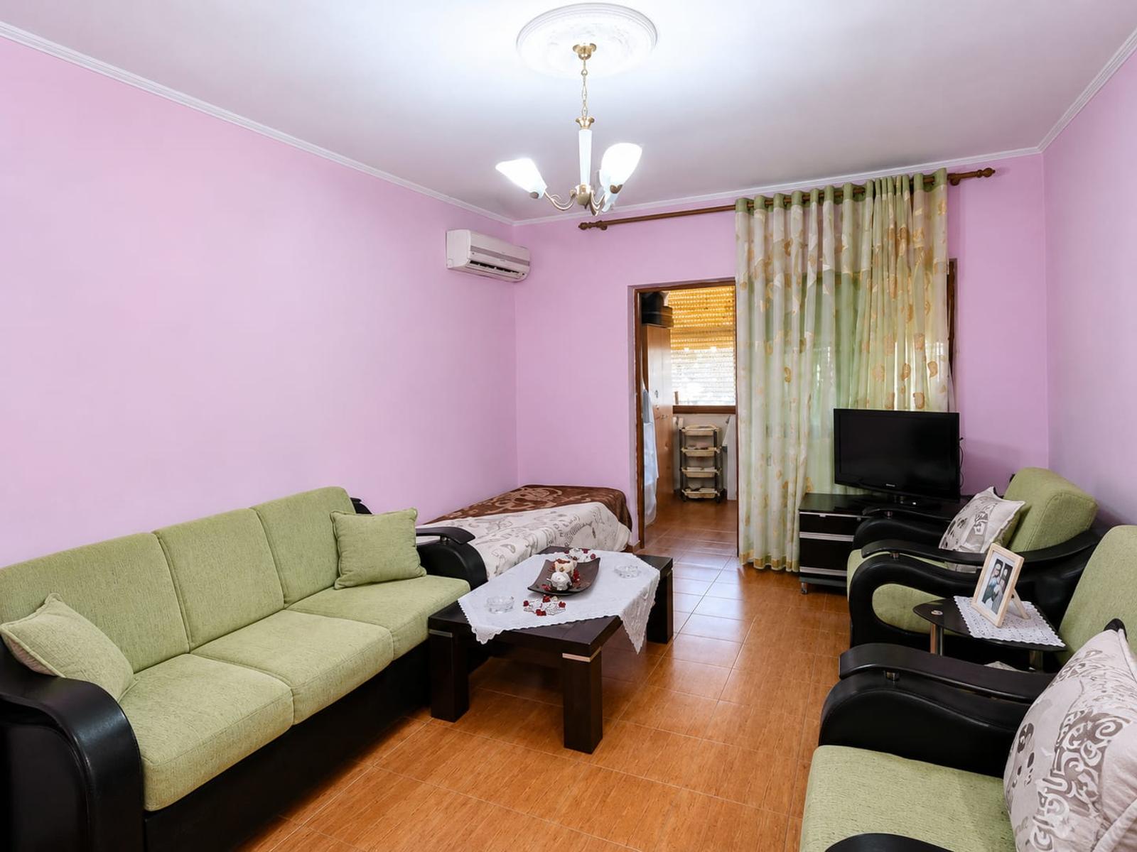 Wohnung 1+1 zum Kauf in Golem, Durrës, 80 m² — Foto 1 von 5