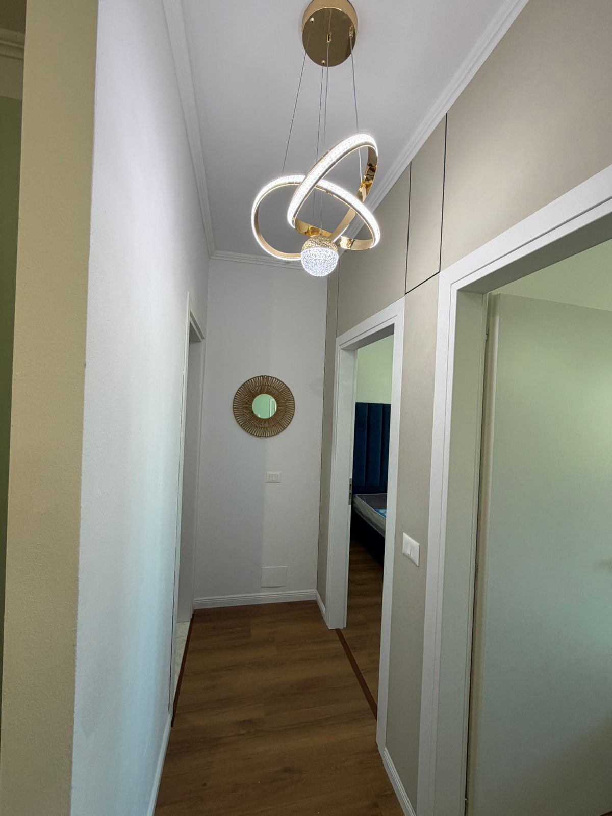 Shitet Apartament 2+1 me Pamje Deti | Shkëmbi i Kavajës, Durrës