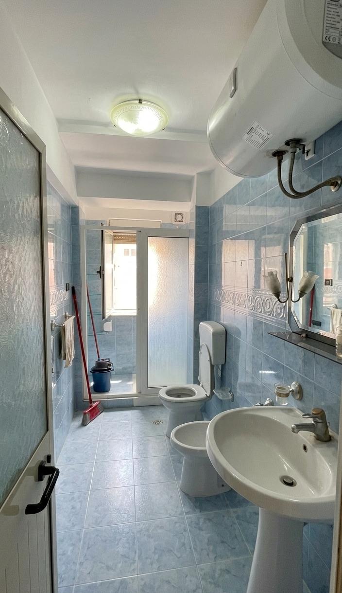 Shitet Apartament 2+1 | Qendër, Durrës