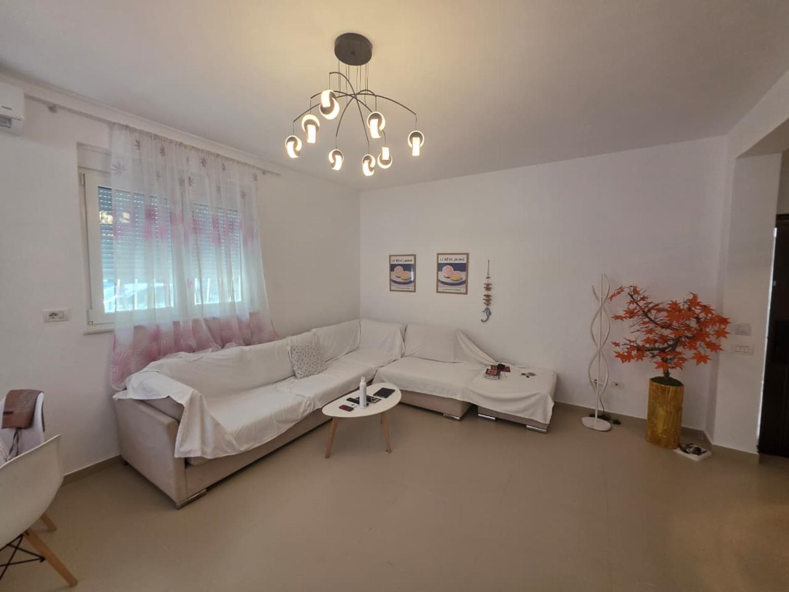 Wohnung 1+1 zum Kauf in Shkëmbi, Durrës, 58 m², nah am Meer — Foto 4 von 9