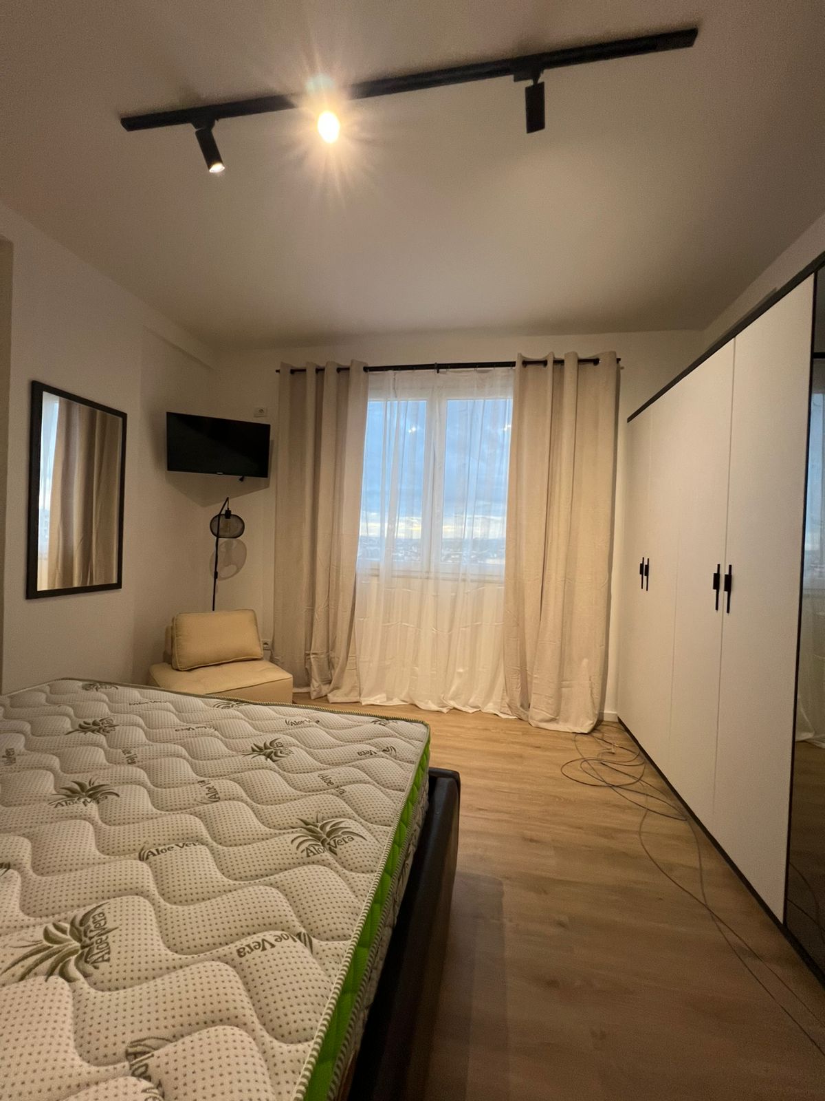 Shitet Apartament 1+1 | Plazh Iliria, Durrës