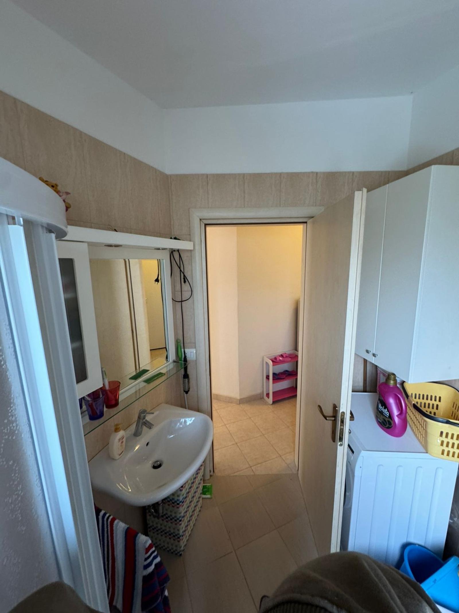 Apartment for sale in Gjiri i Lalzit, Durres, 61 m² — photo 9 of 22