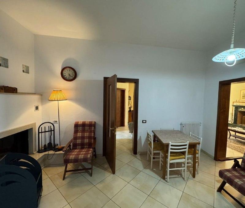 Two-storey house with a plot, Kavajë, 230 m², Durres