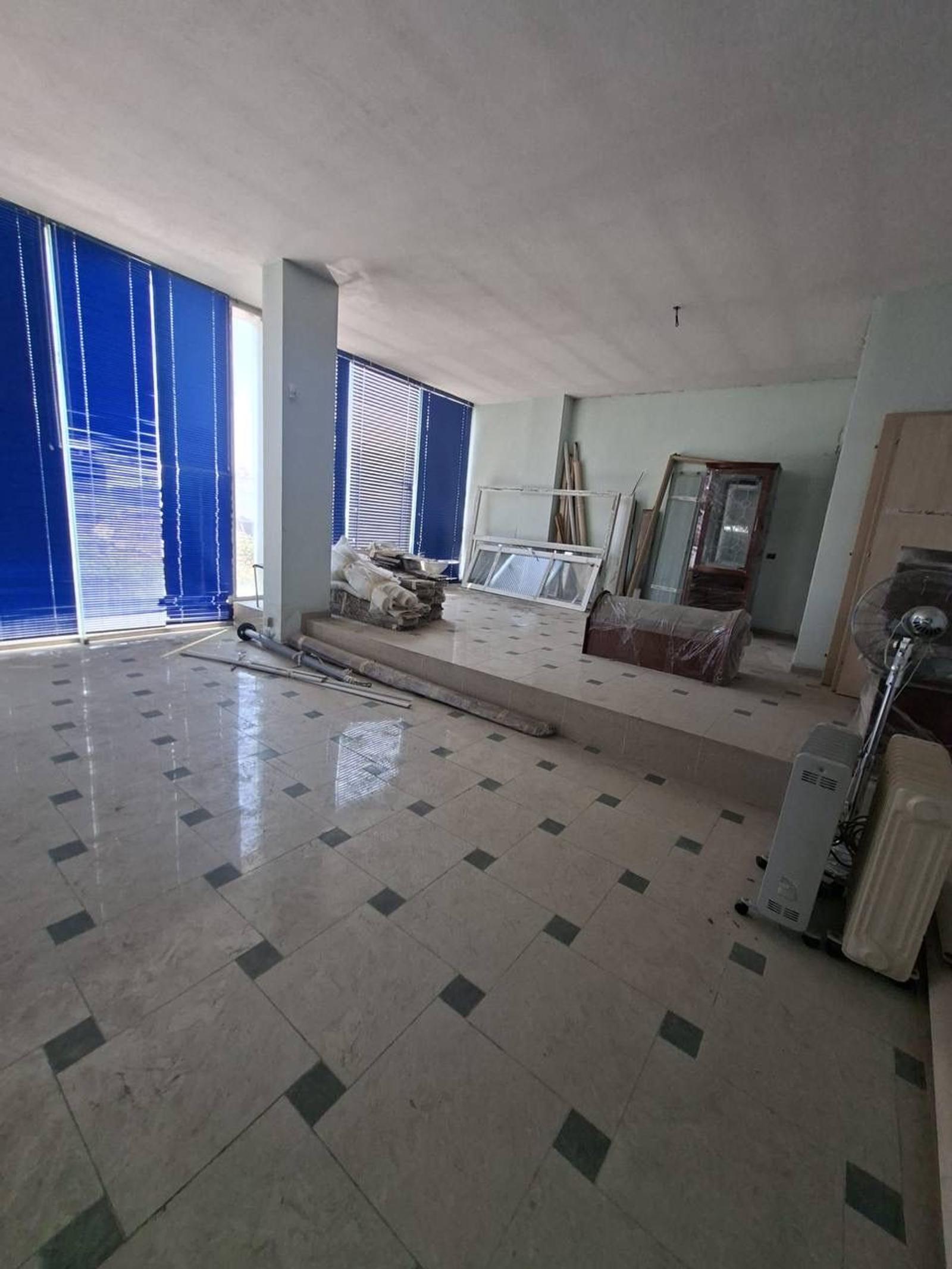 Villa zum Kauf in Durrës, 420 m² — Foto 11 von 15