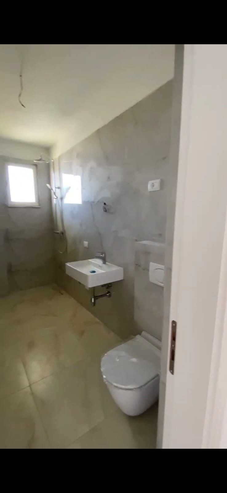 Shitet Apartament 1+1 | Plazh Iliria, Durrës