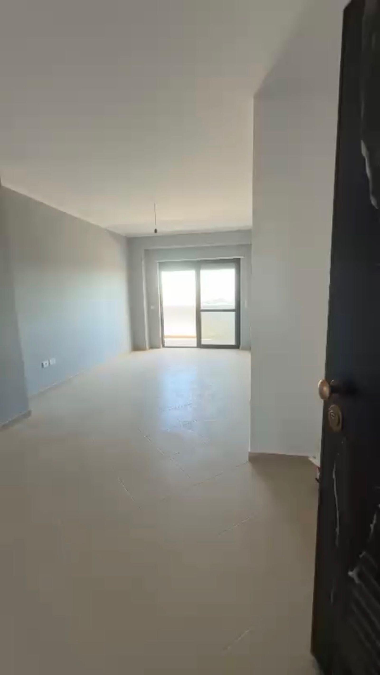 Wohnung 2+1 zum Kauf in Shkëmbi, Durrës — Foto 1 von 9