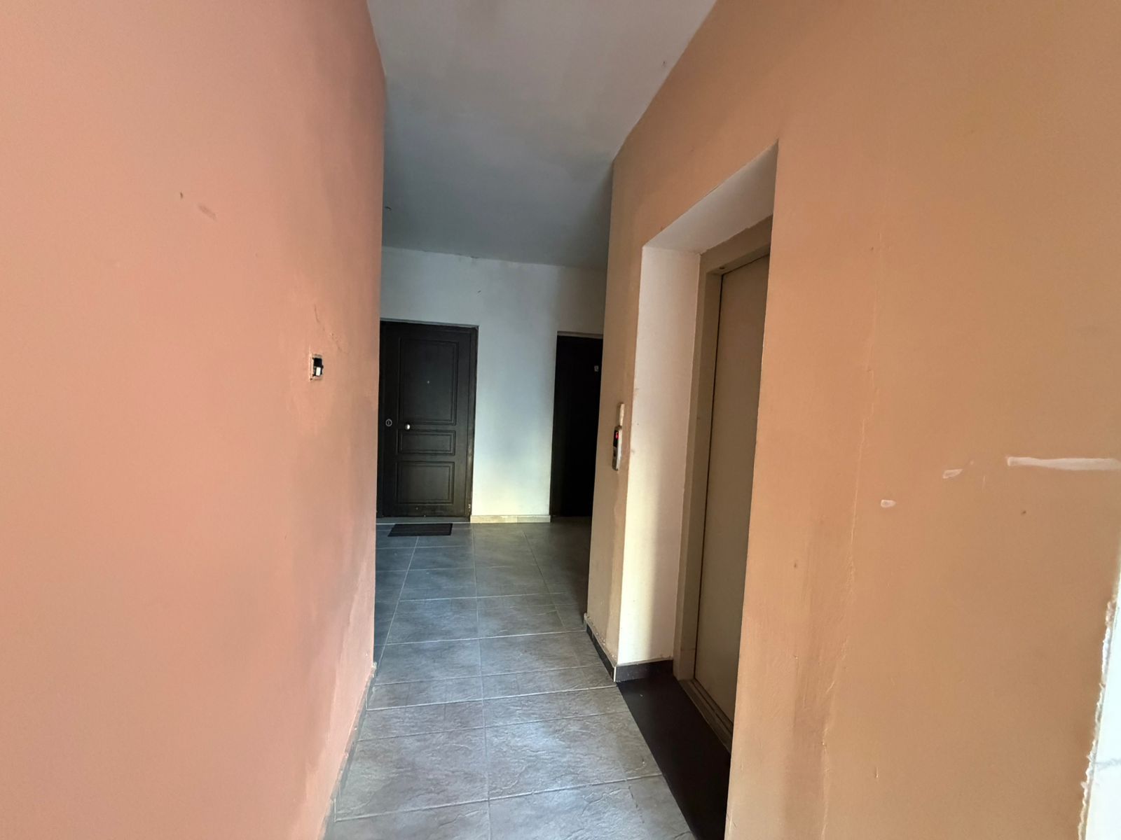Shitet Apartament 1+1 | Shkëmbi i Kavajës, Durrës
