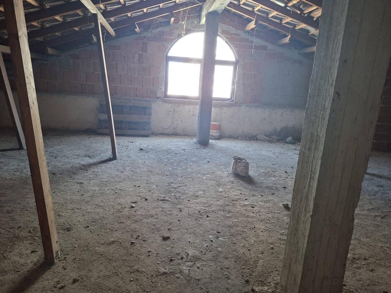Villa zum Kauf in Durrës, 420 m² — Foto 12 von 15