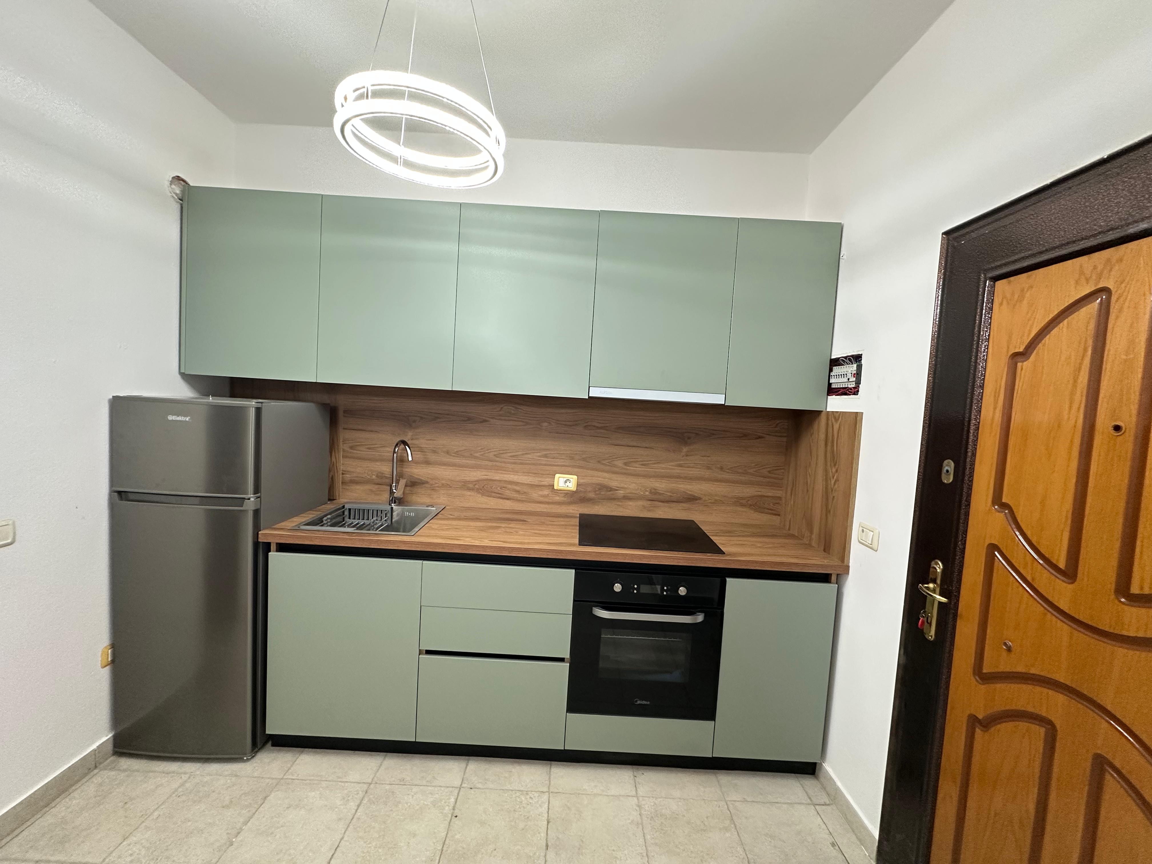 Shitet Apartament 1+1 | Plazh Hekurudha, Durrës