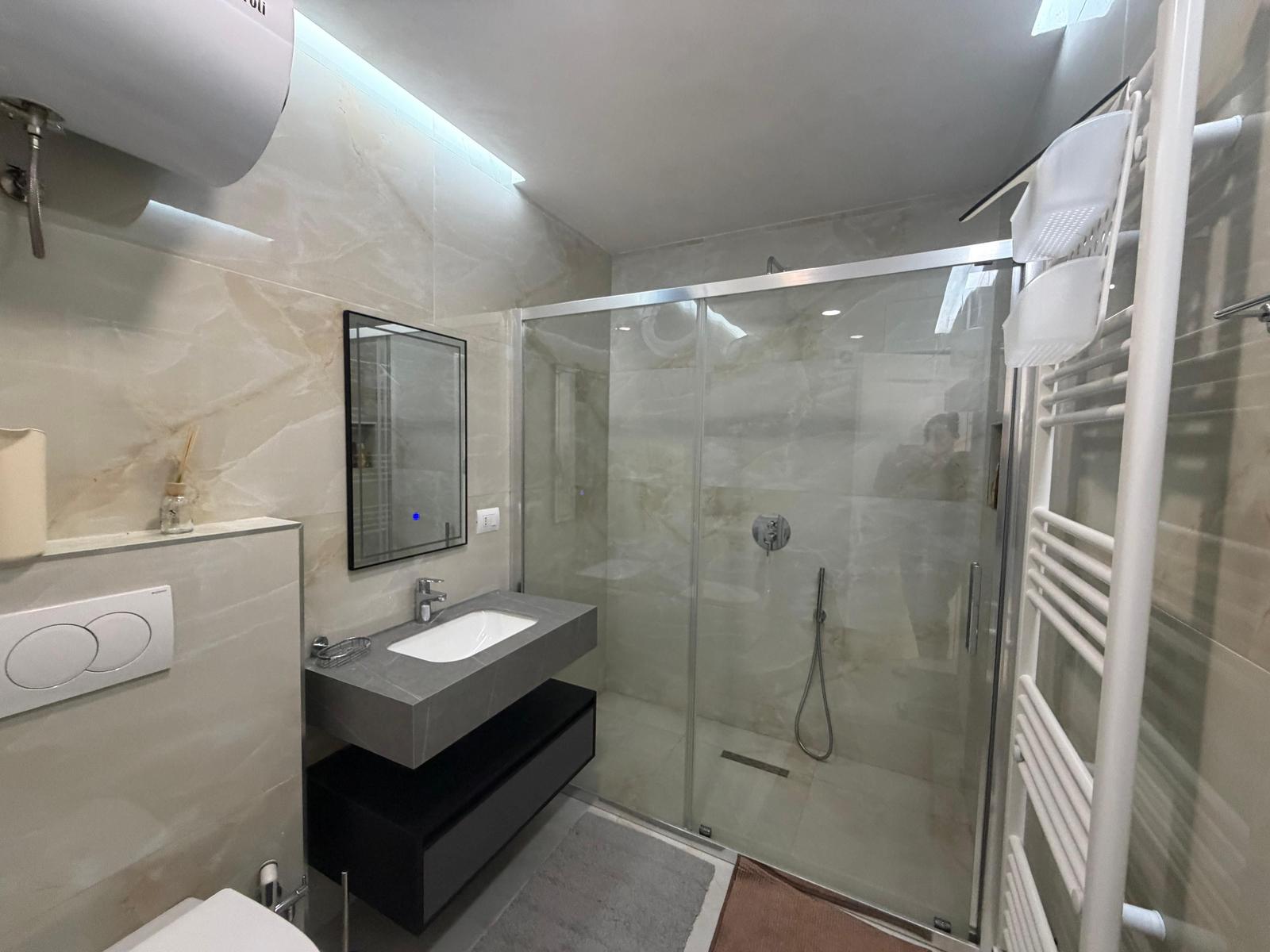 Wohnung 2+1 zum Kauf in Shkëmbi, Durrës, 100 m² — Foto 5 von 12