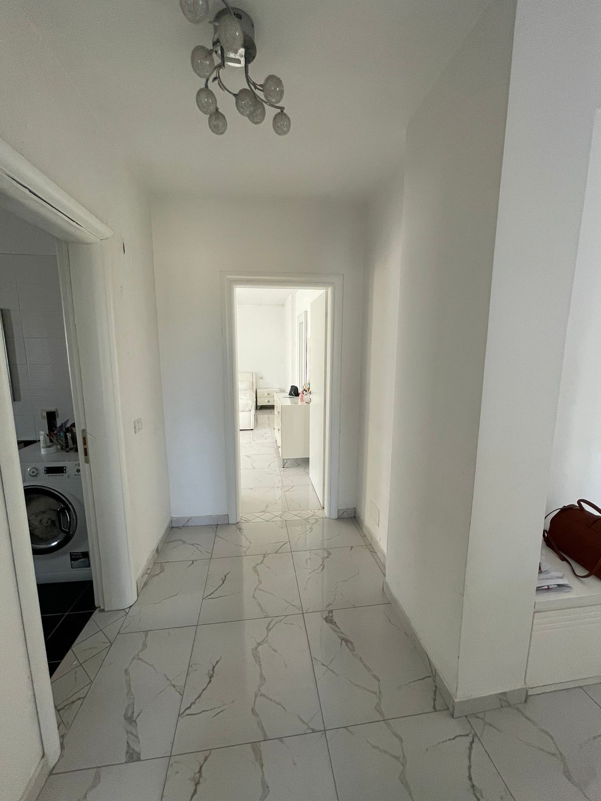Shitet Apartament 3+1 | Shkëmbi i Kavajës, Durrës