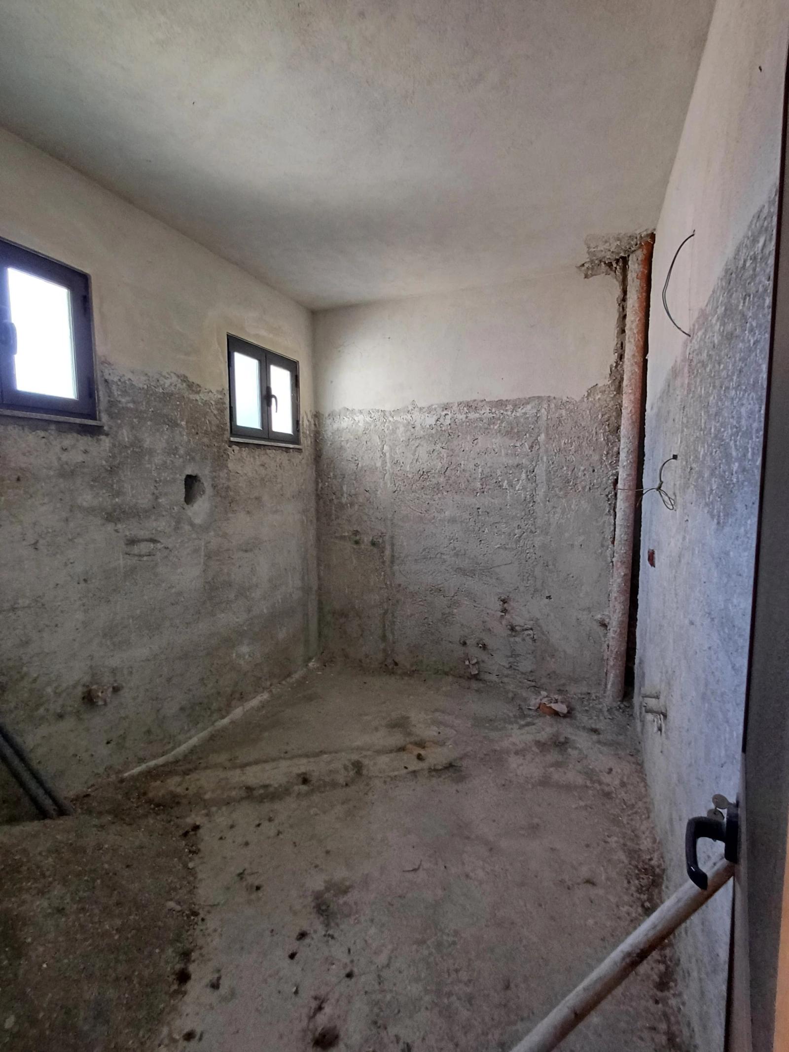 Haus zum Kauf in Stadtzentrum, Durrës, 351 m² — Foto 8 von 16