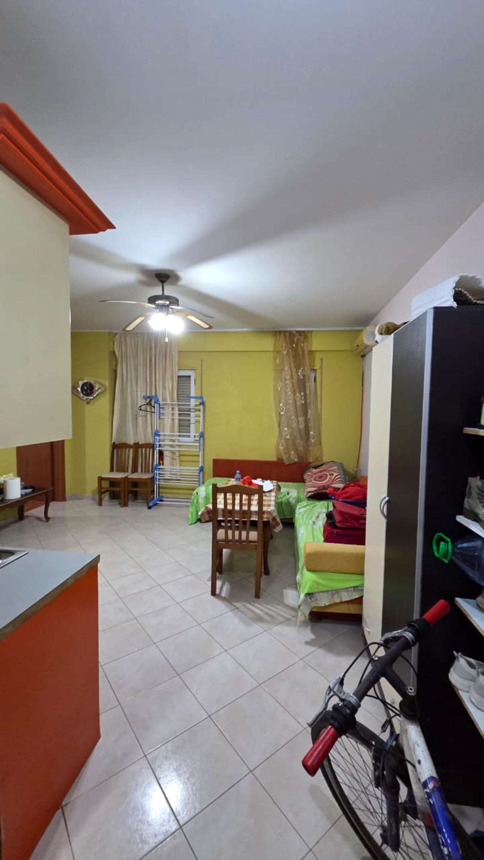 Wohnung 1+1 zum Kauf in Plazh, Durrës, 58 m², Meerblick — Foto 3 von 8