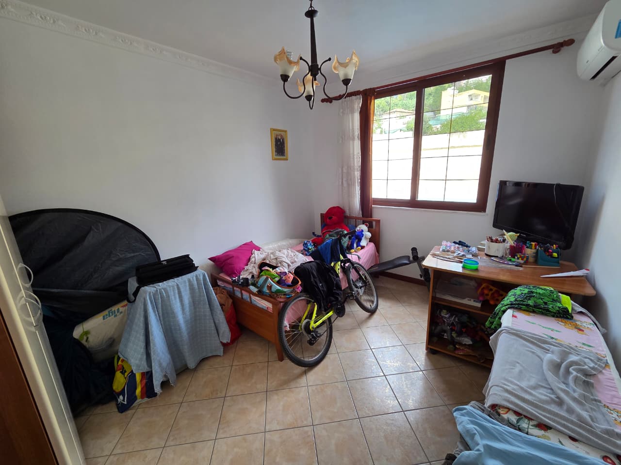 Shitet Apartament 3+1+2 Tualete + 2 Ballkone | Vollga, Durrës