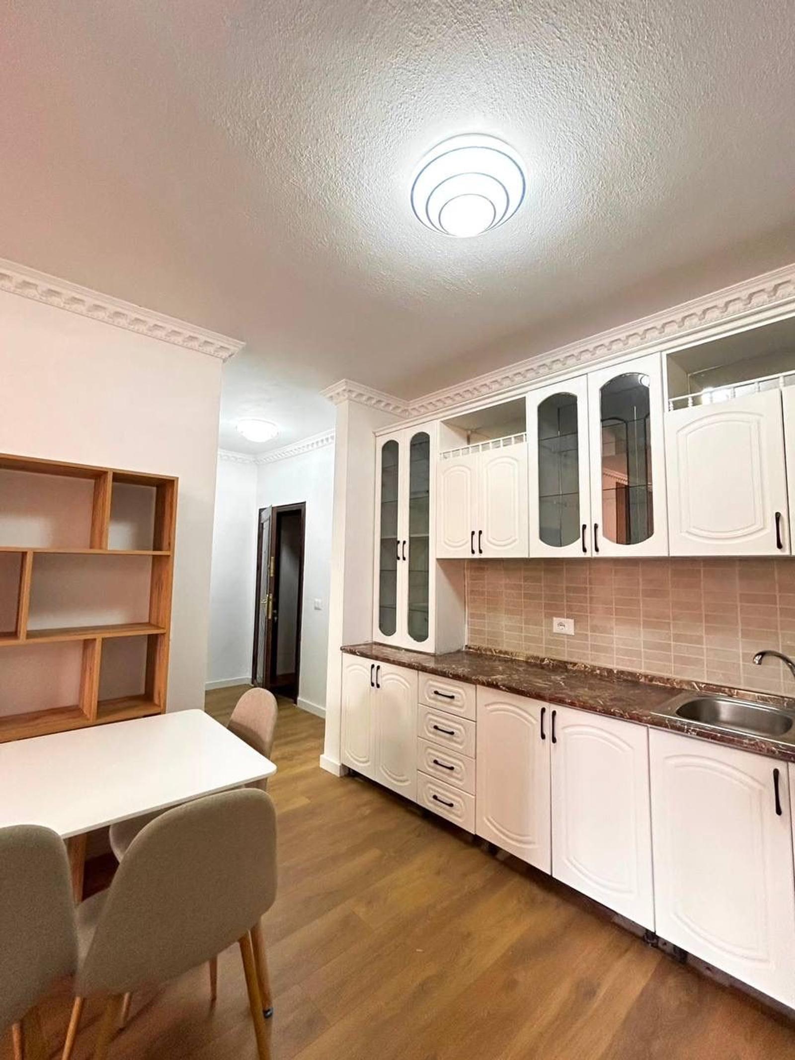 2+1 with balcony, Golem, 86 m², Durres