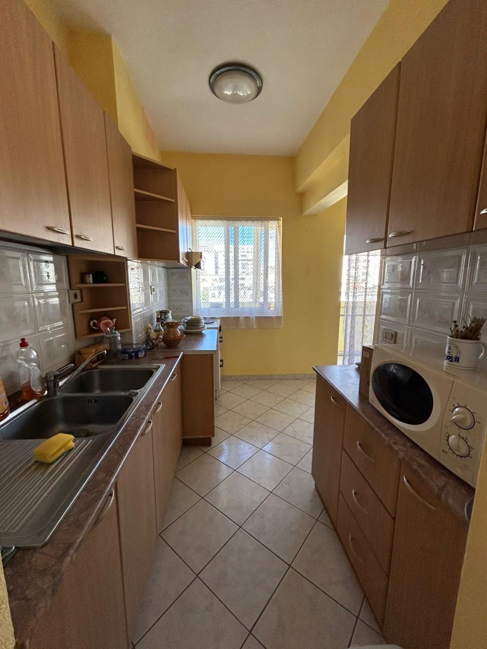 Shitet Apartament 2+1 | Ish Rajoni i Policisë, Durrës