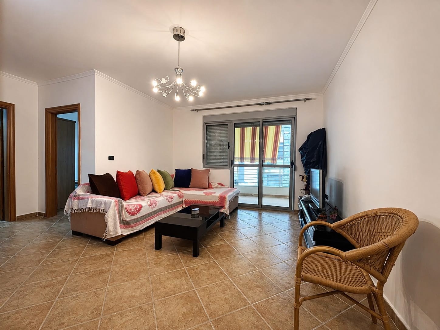 Shitet Apartament 2+1 | Pishat e Buta, Golem, Durrës