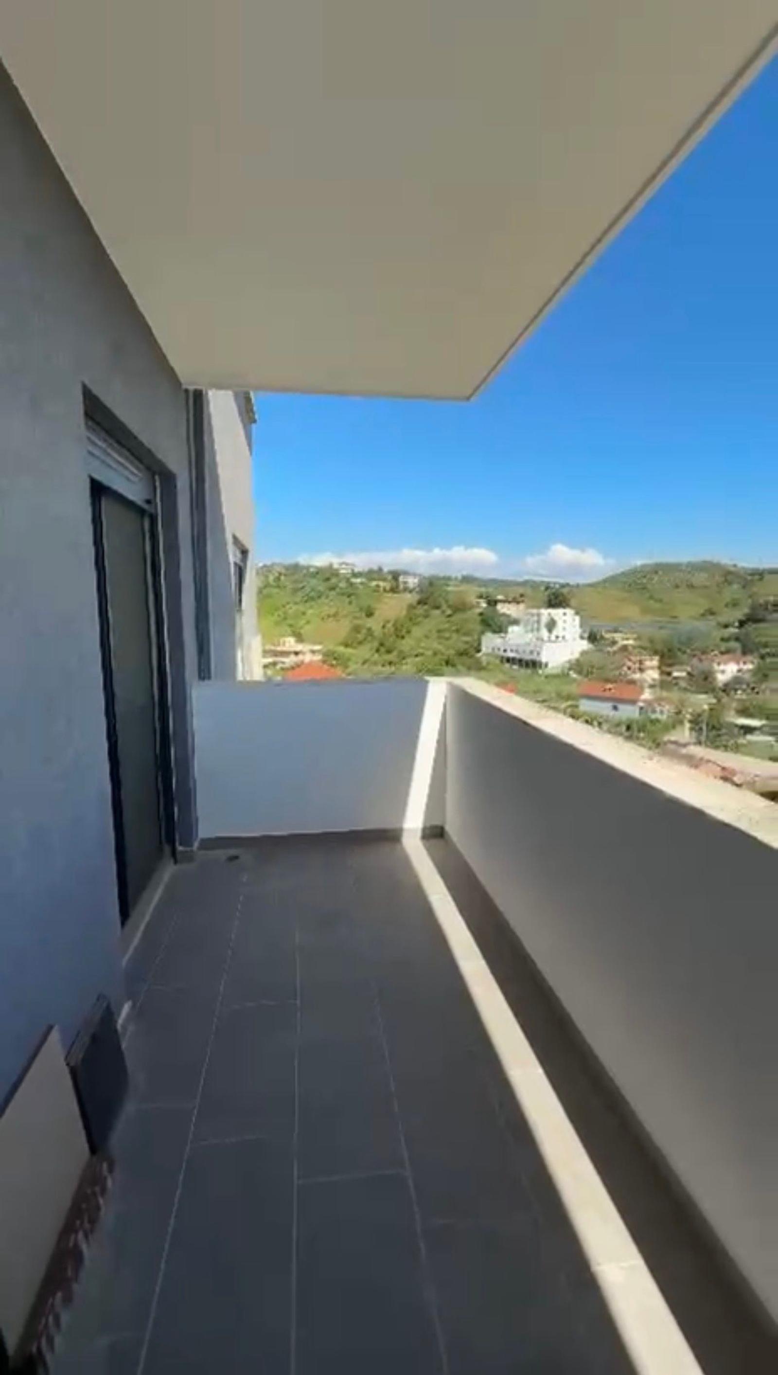 Wohnung 2+1 zum Kauf in Shkëmbi, Durrës — Foto 3 von 9