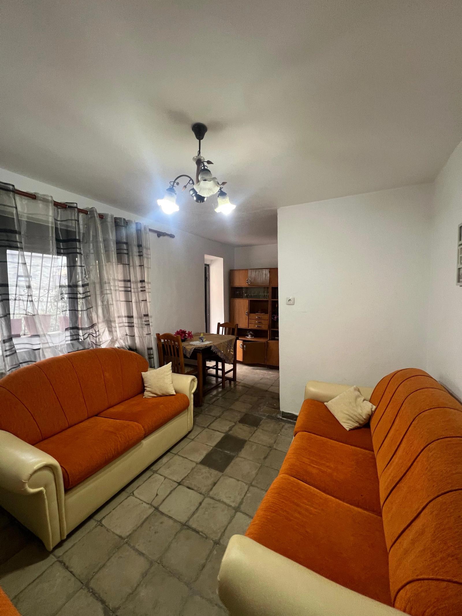 Wohnung 2+1 zum Kauf in Stadtzentrum, Durrës, 80 m² — Foto 2 von 13