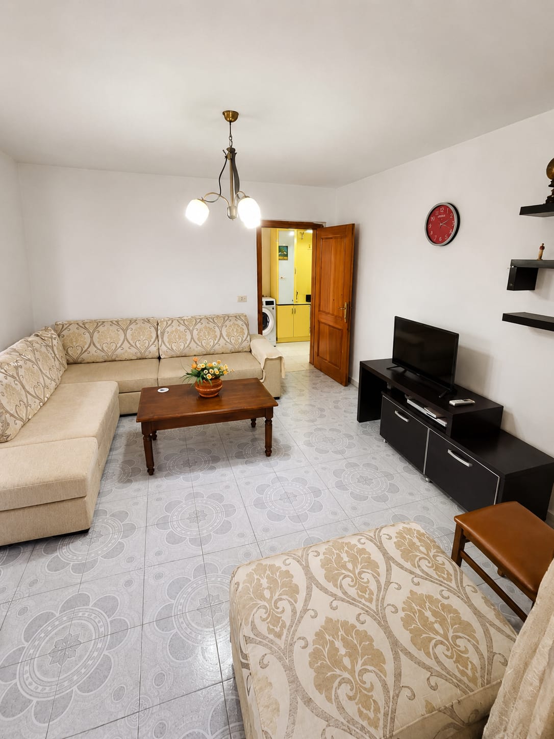 Shitet Apartament 1+1 | Pranë Spitalit, Durrës