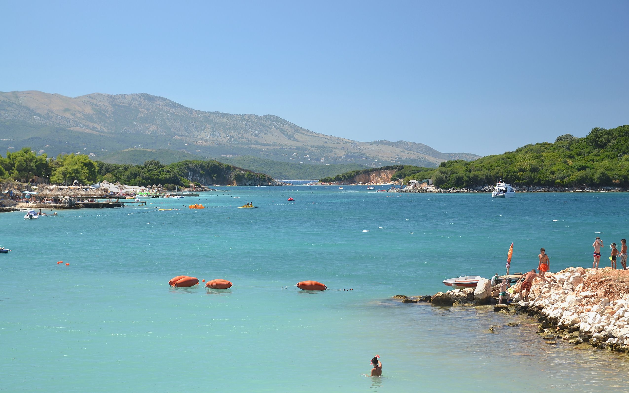 The bay and islands at Ksamil, Albania — Pudelek