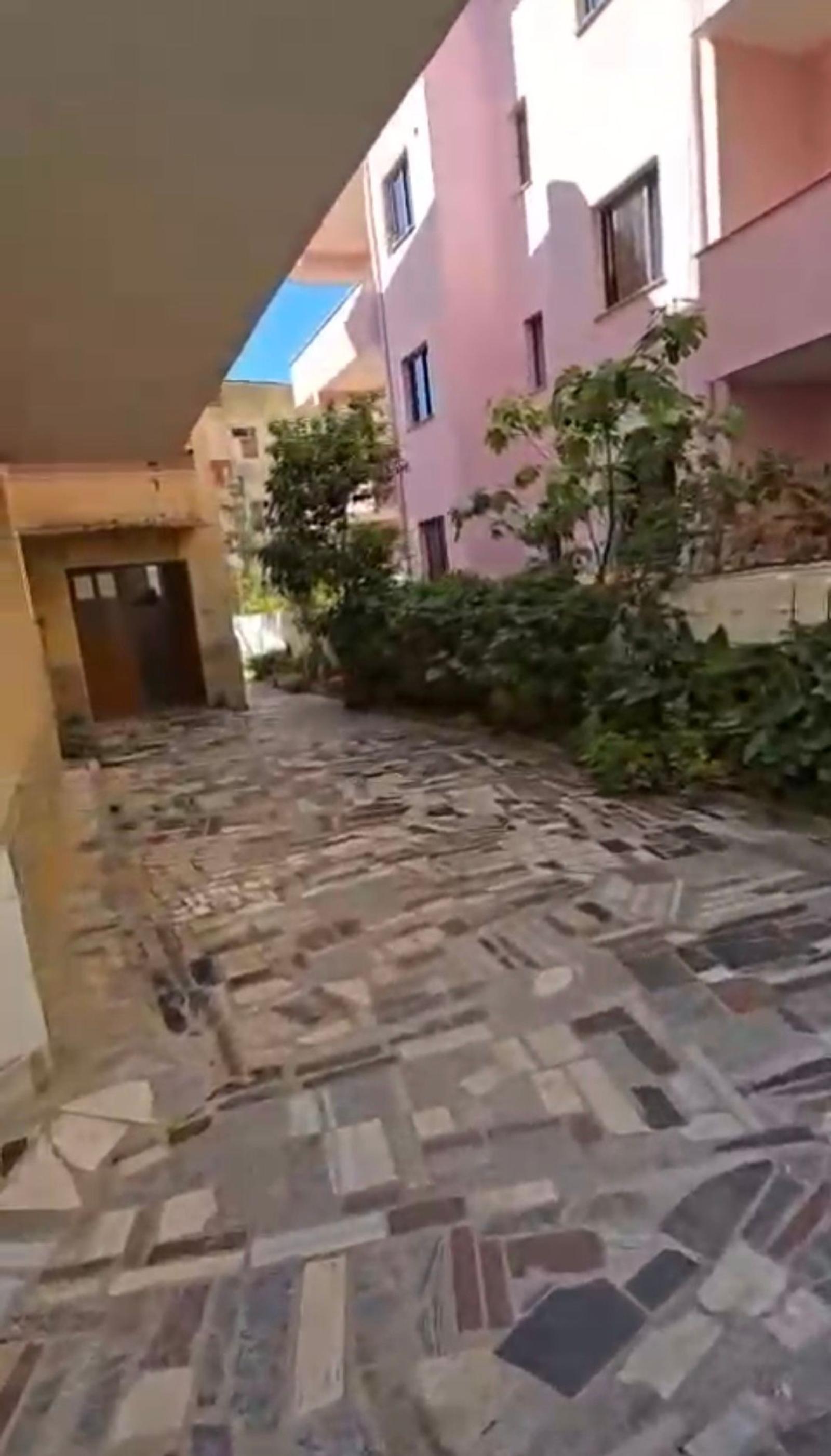 Haus zum Kauf in Stadtzentrum, Durrës, 646 m² — Foto 8 von 10