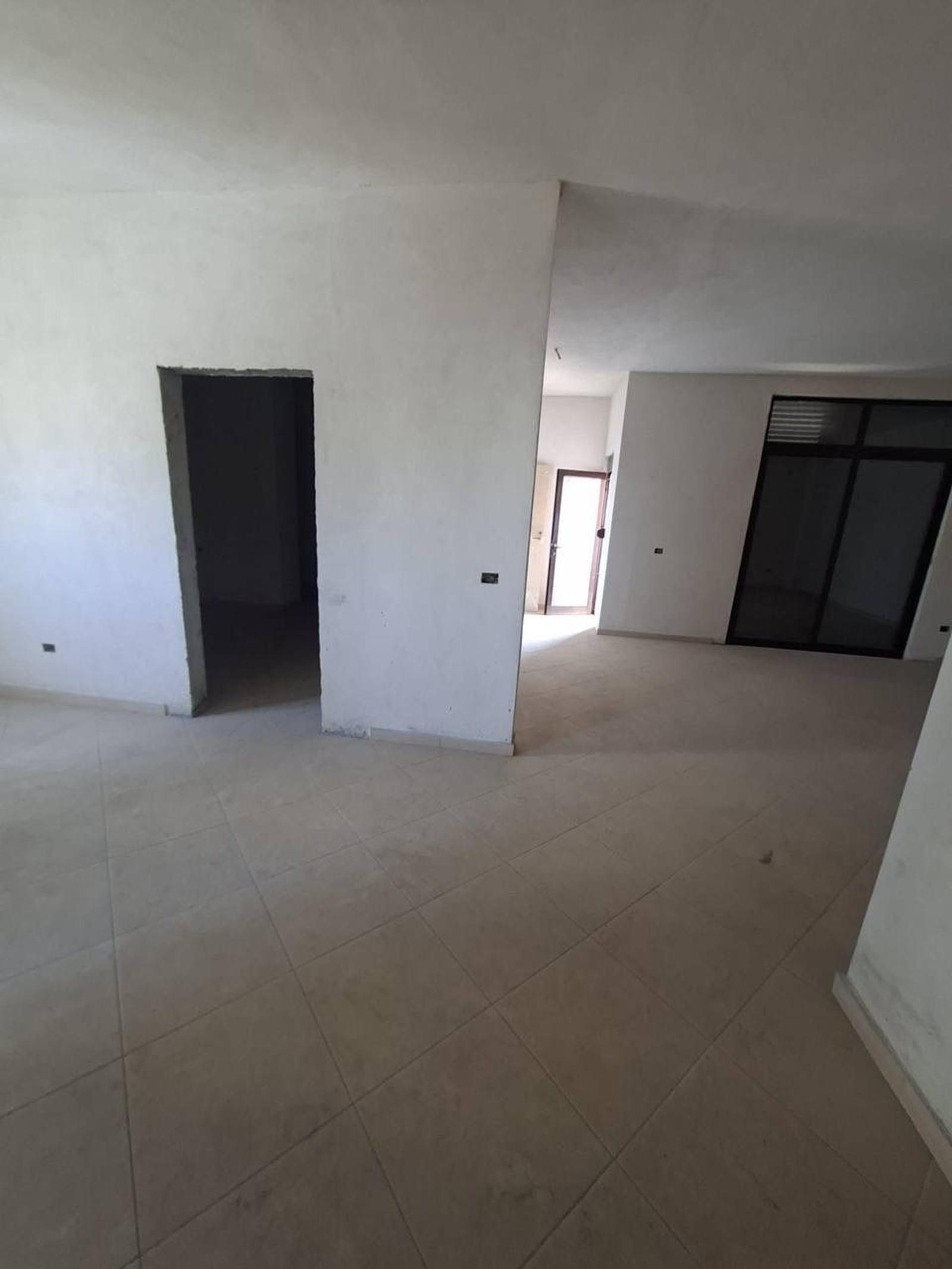 Willa 3-kondygnacyjna, Durrës, 420 m²