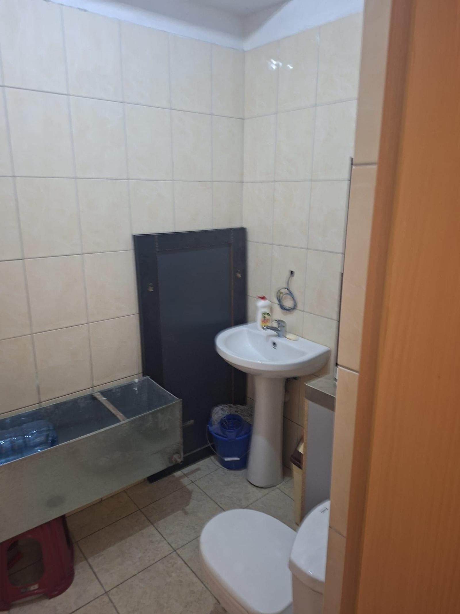 Gewerbefläche zum Kauf in Plazh, Durrës, 57 m² — Foto 6 von 8