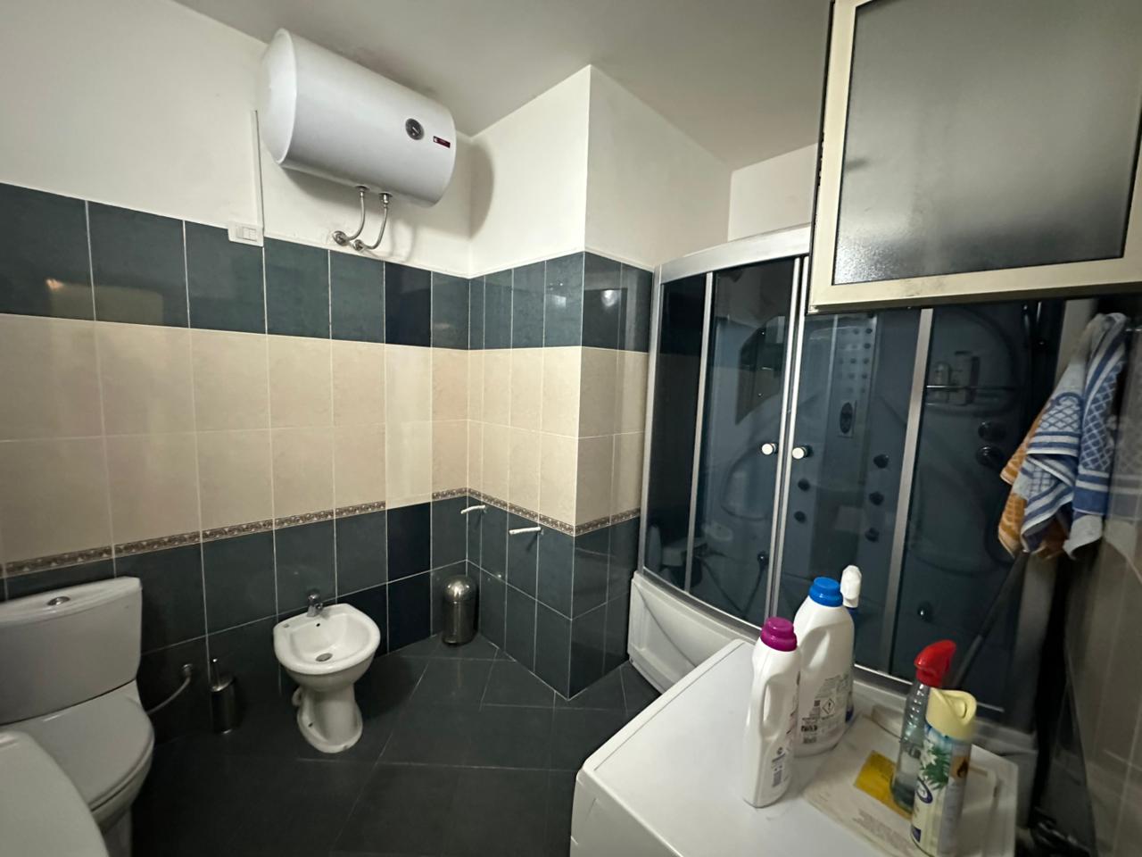 Shitet Apartament 2+1+2 me Pamje Deti | Blue Star, Durrës