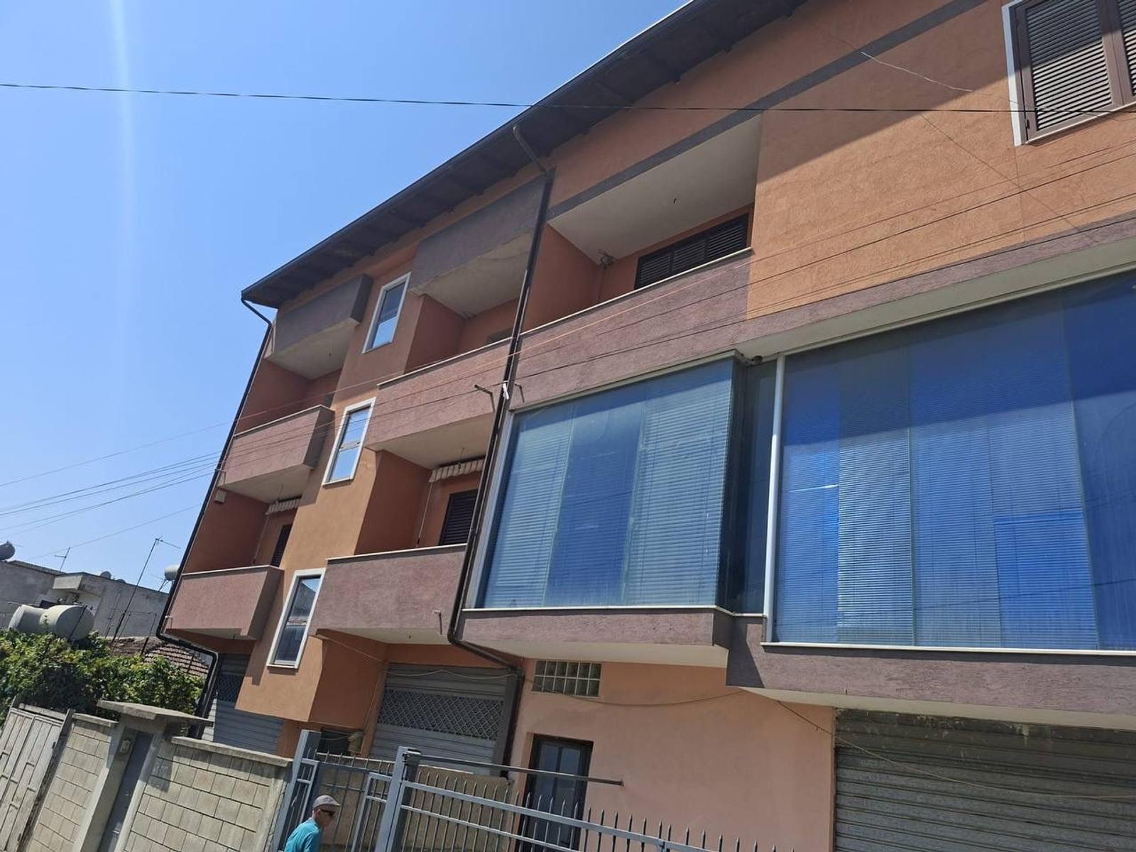 Willa 3-kondygnacyjna, Durrës, 420 m²