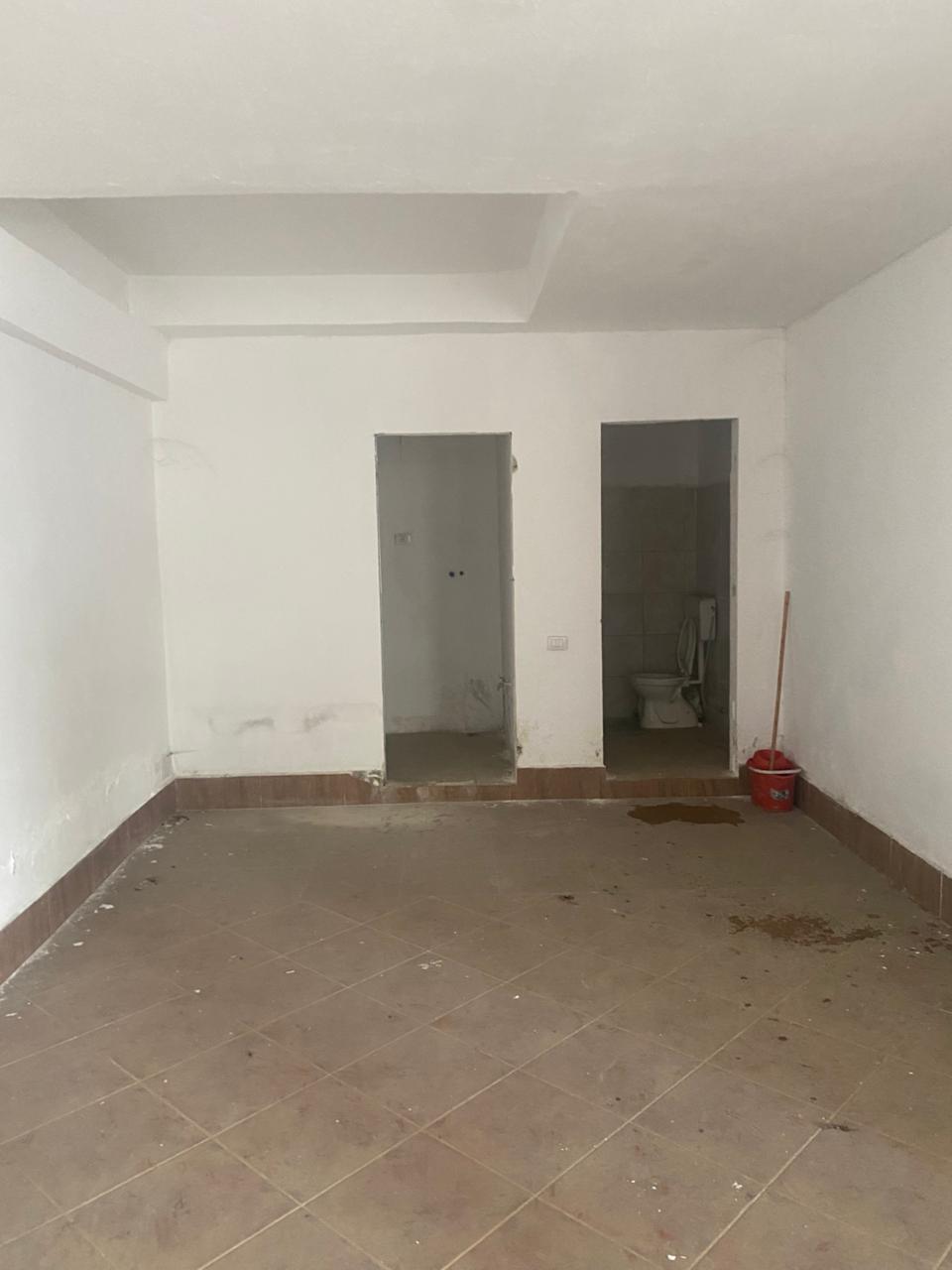 Shitet Ambient Biznesi | Plazh Iliria, Durrës