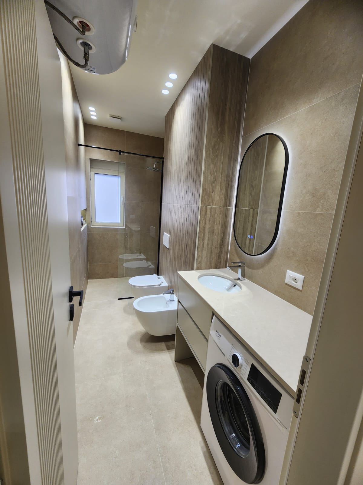 Shitet Apartament 1+1 | Pranë SPAR, Plazh, Durrës