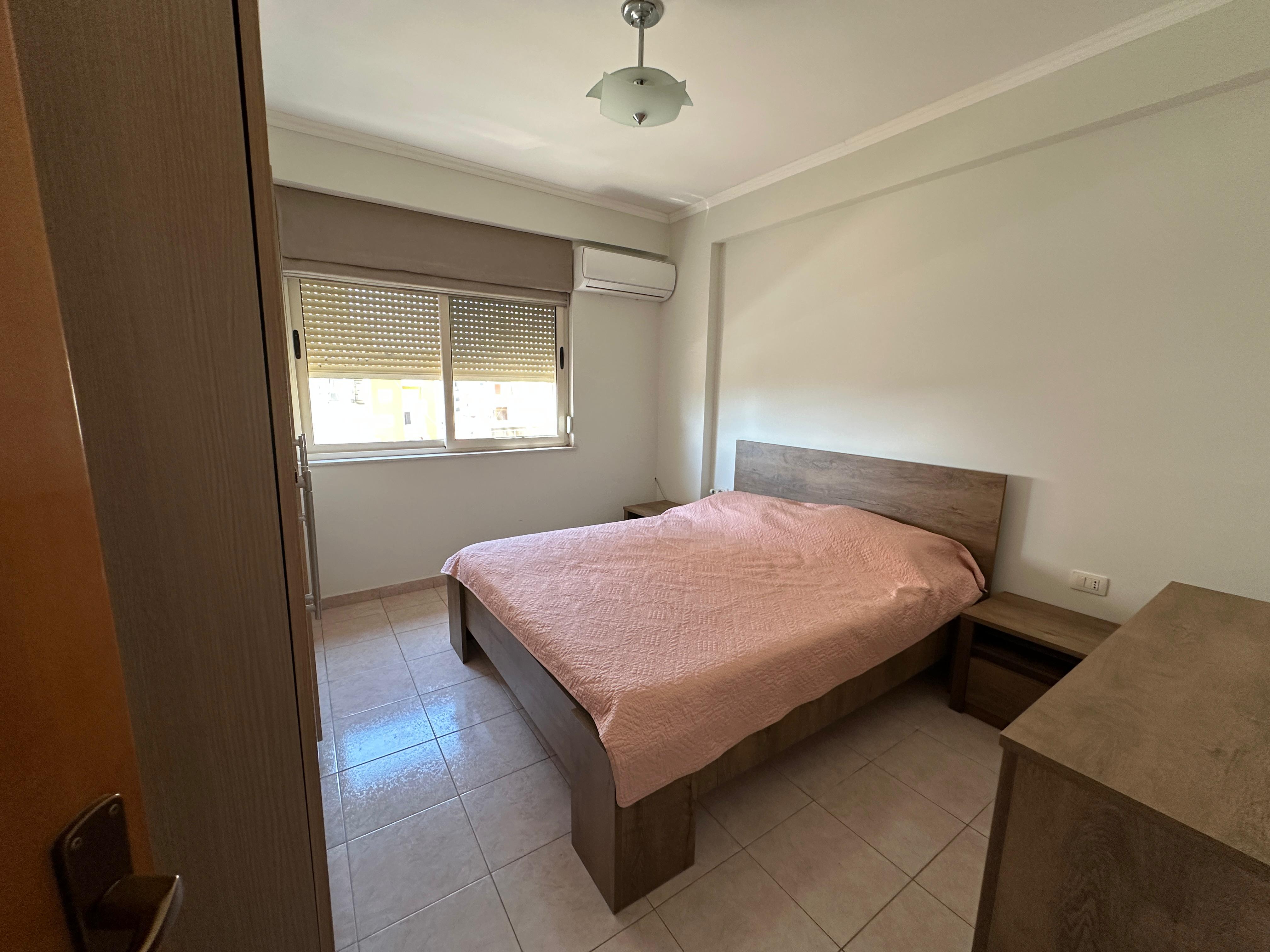 Shitet Apartament 2+1 | Plazh Iliria, Durrës