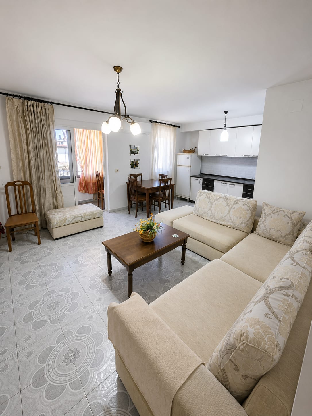 Shitet Apartament 1+1 | Pranë Spitalit, Durrës