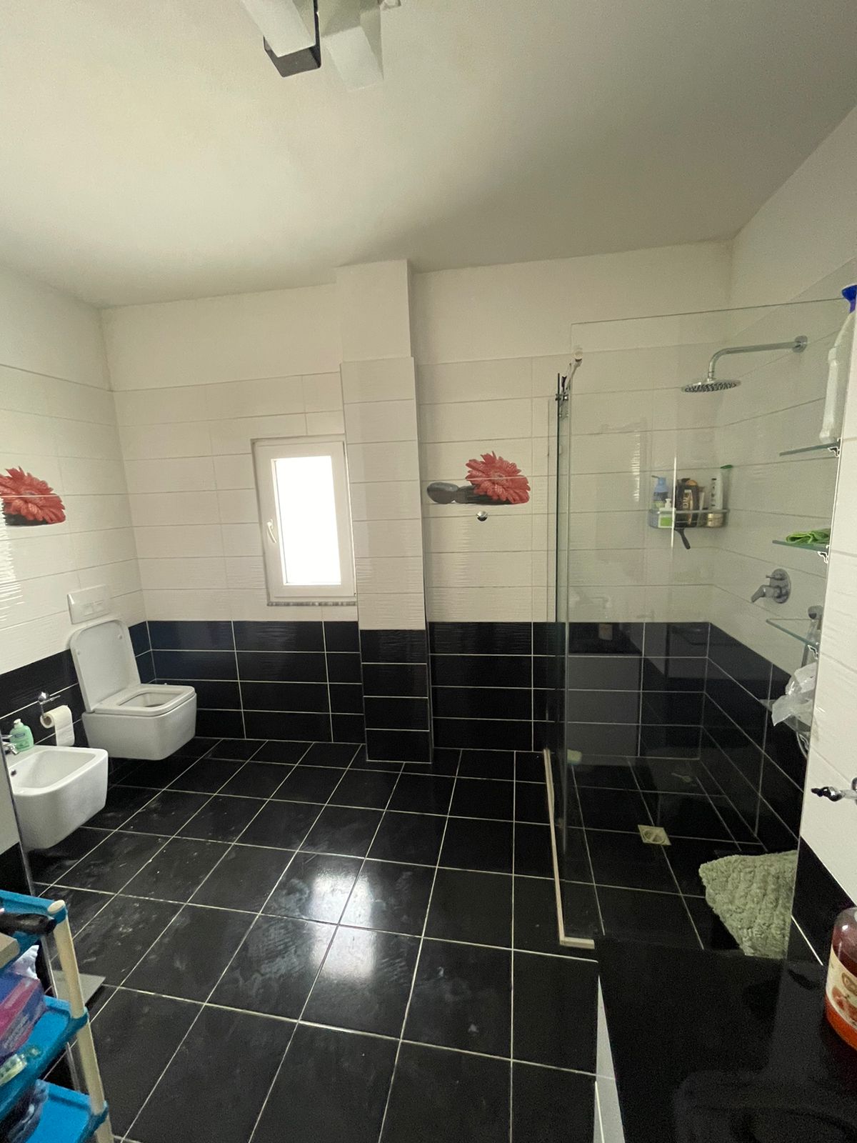 Shitet Apartament 3+1 | Shkëmbi i Kavajës, Durrës