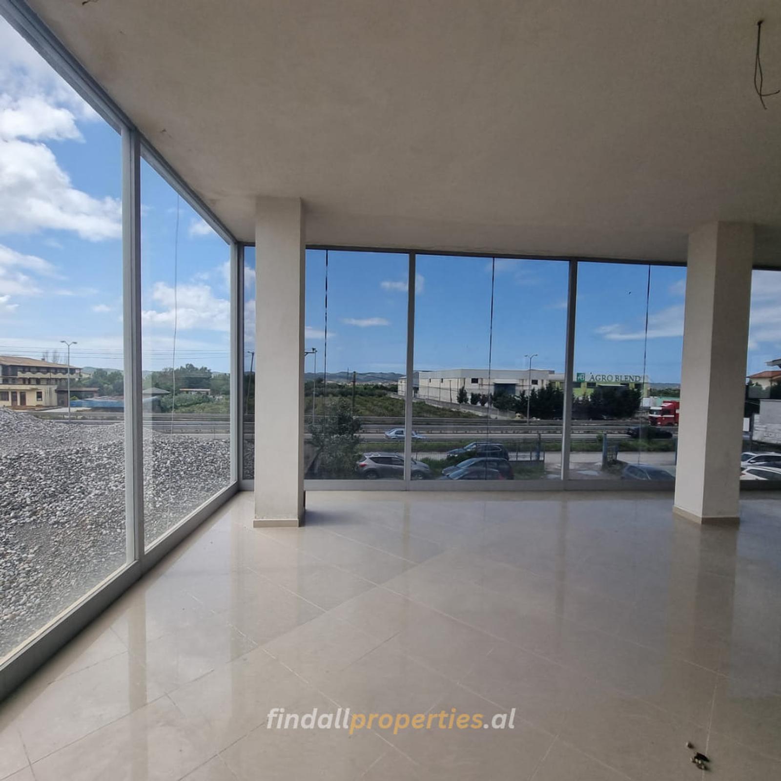 Gewerbefläche zum Kauf in Kavajë, Durrës, 390 m² — Foto 7 von 10