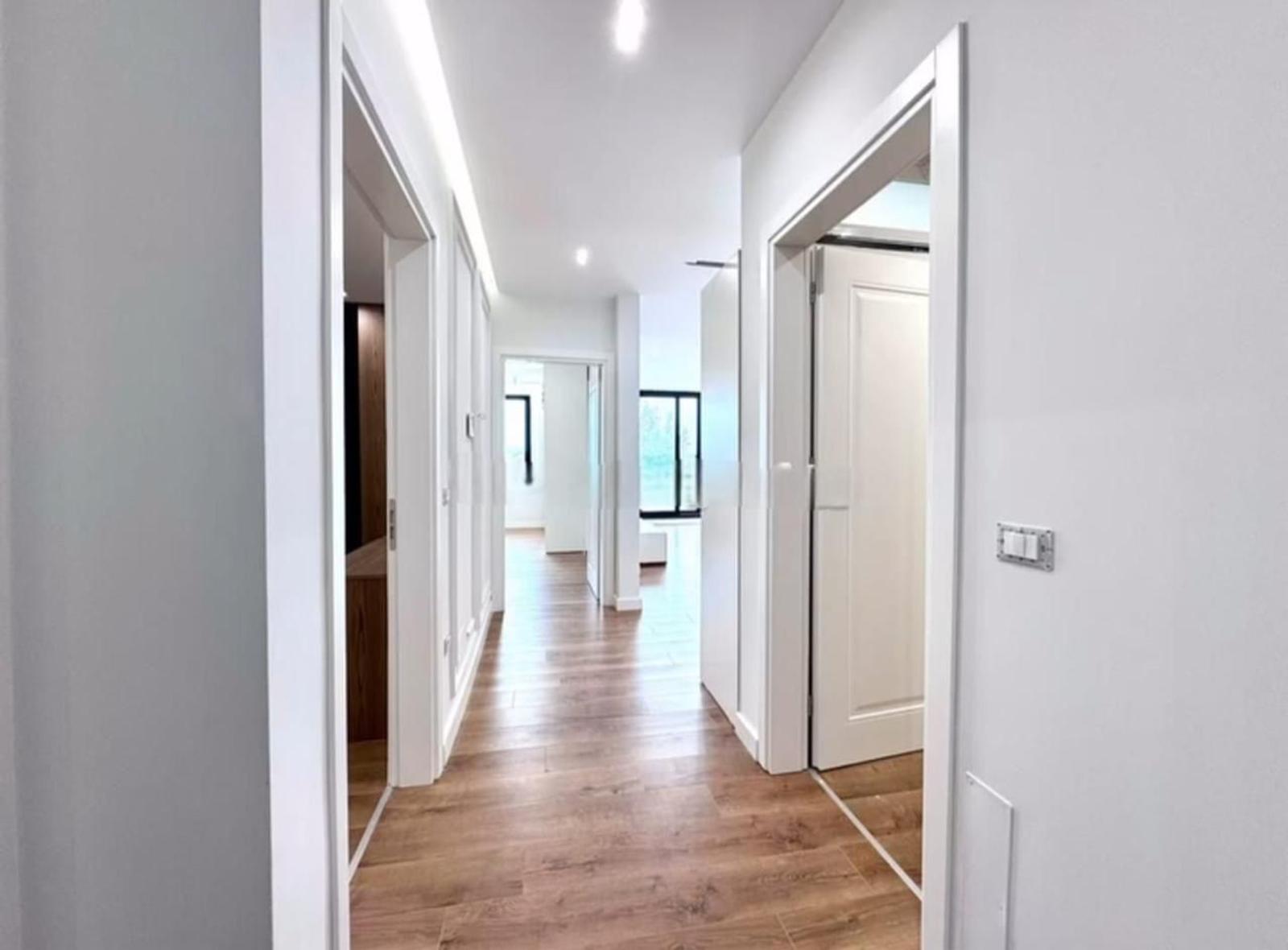 Wohnung 3+1 zum Kauf in Plazh, Durrës, 150 m² — Foto 5 von 12