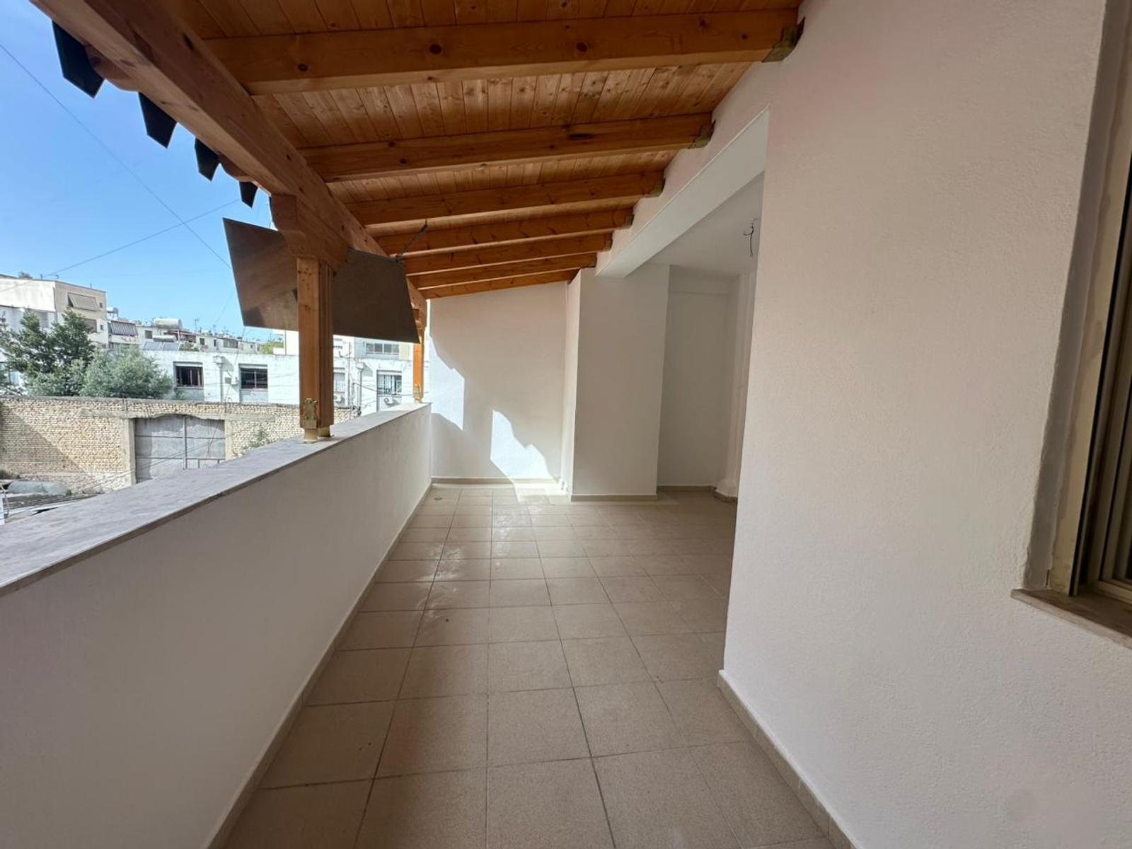 Wohnung 2+1 zum Kauf in Stadtzentrum, Durrës, 145 m² — Foto 3 von 8