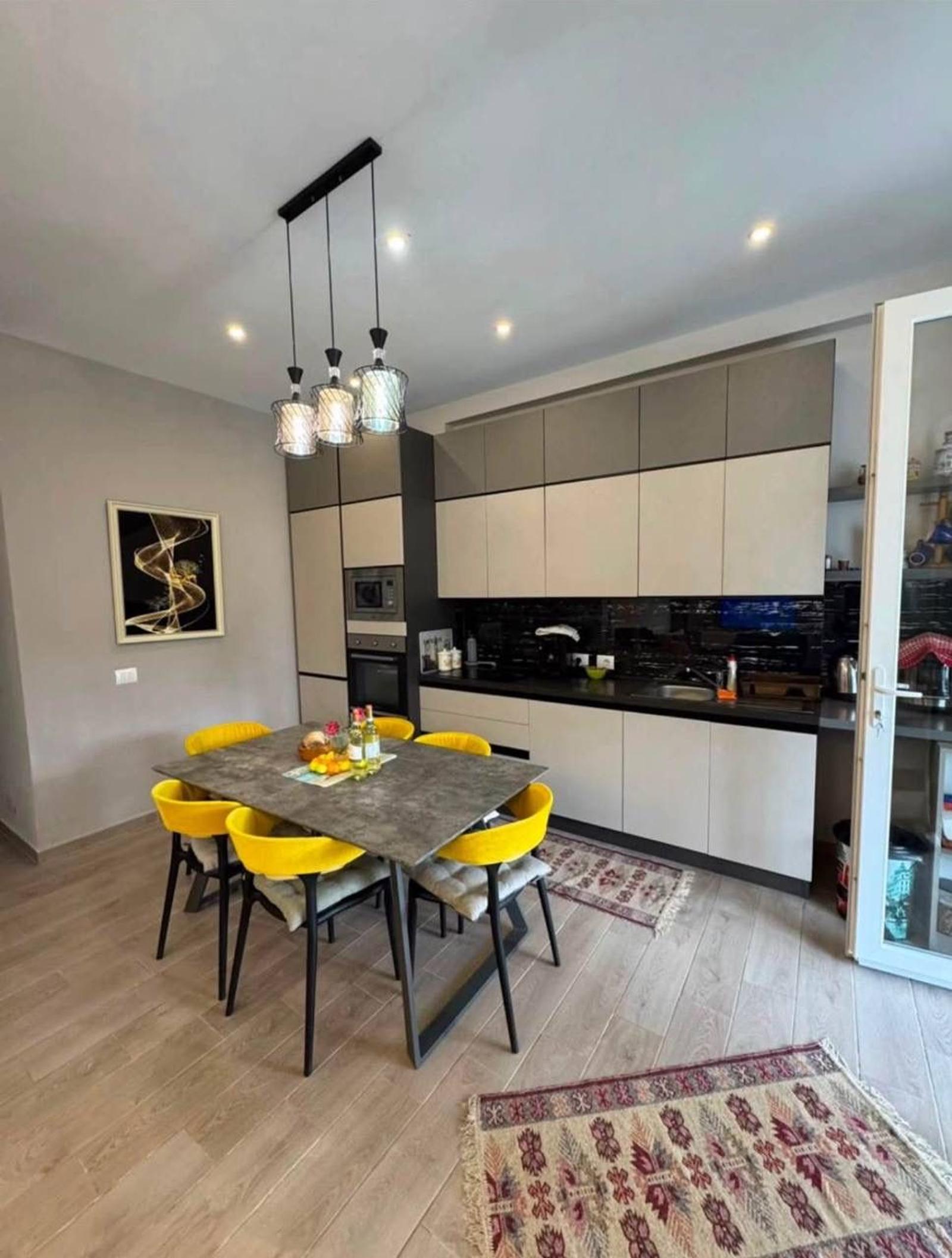 Villa for sale in Vlore, 84 m² — photo 2 of 10