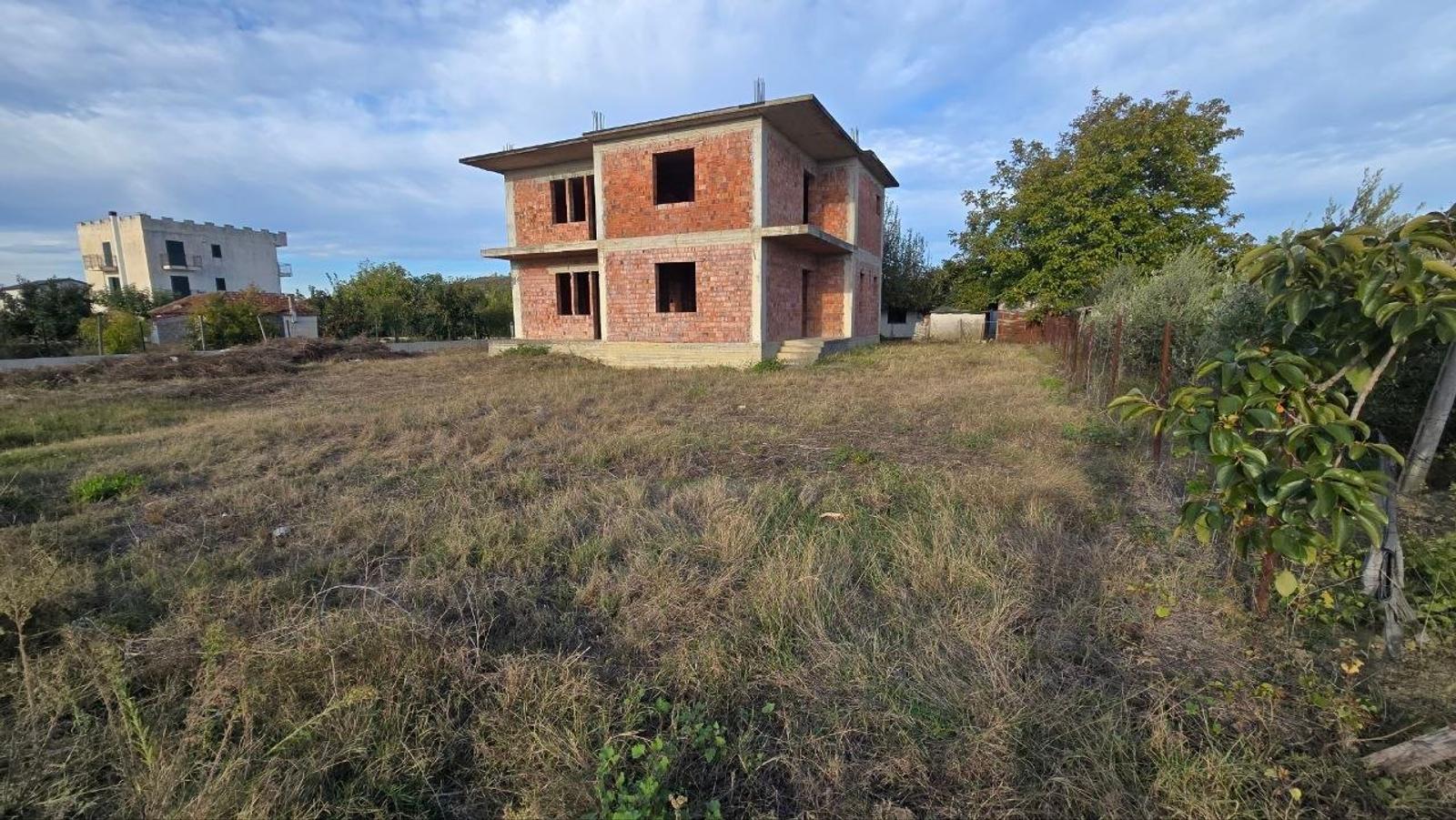 Будинок, продаж, Дуррес, 200 м² — фото 2 з 3