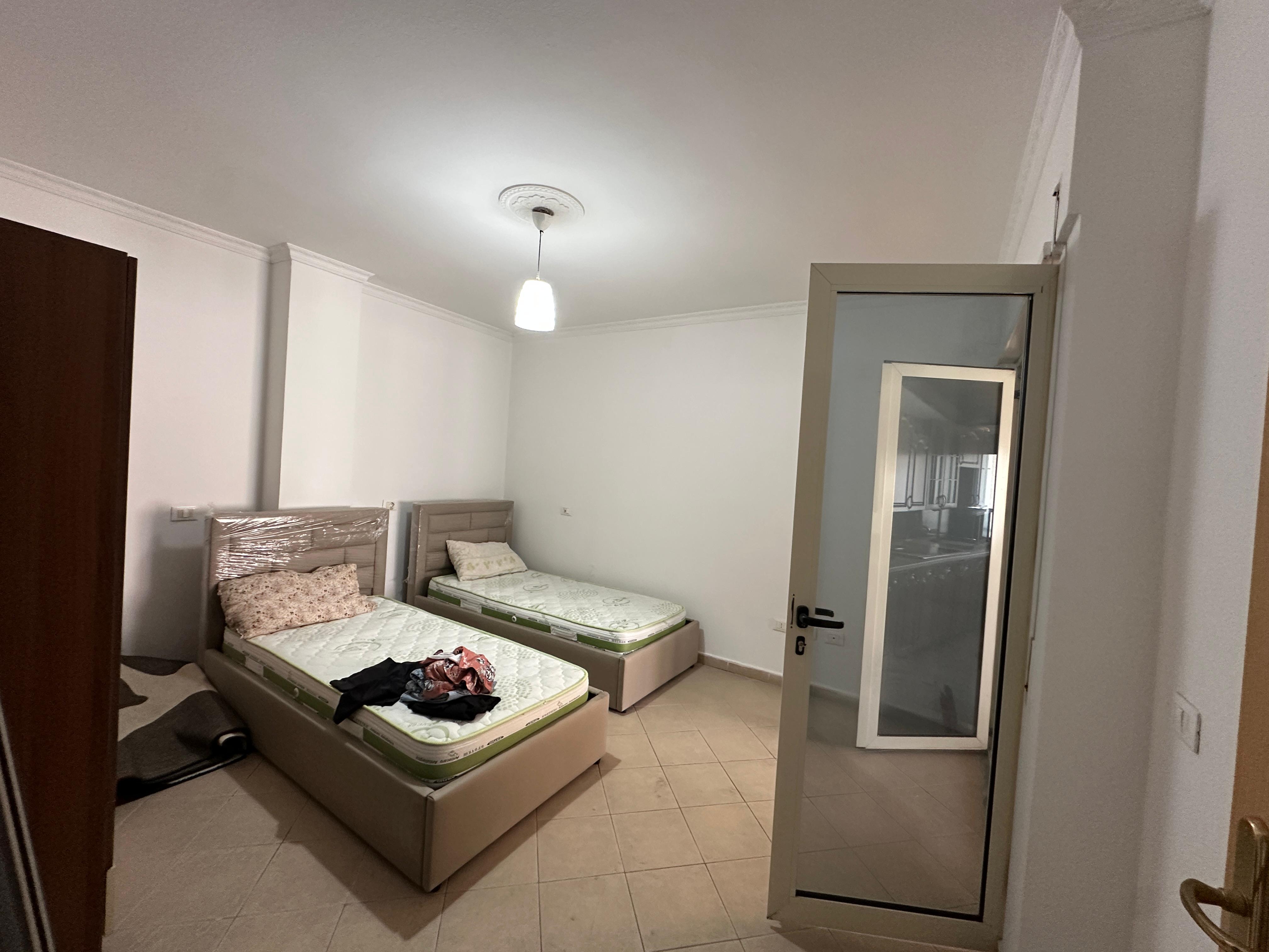 Shitet Apartament 3+2+2 | Plazh Iliria, Durrës