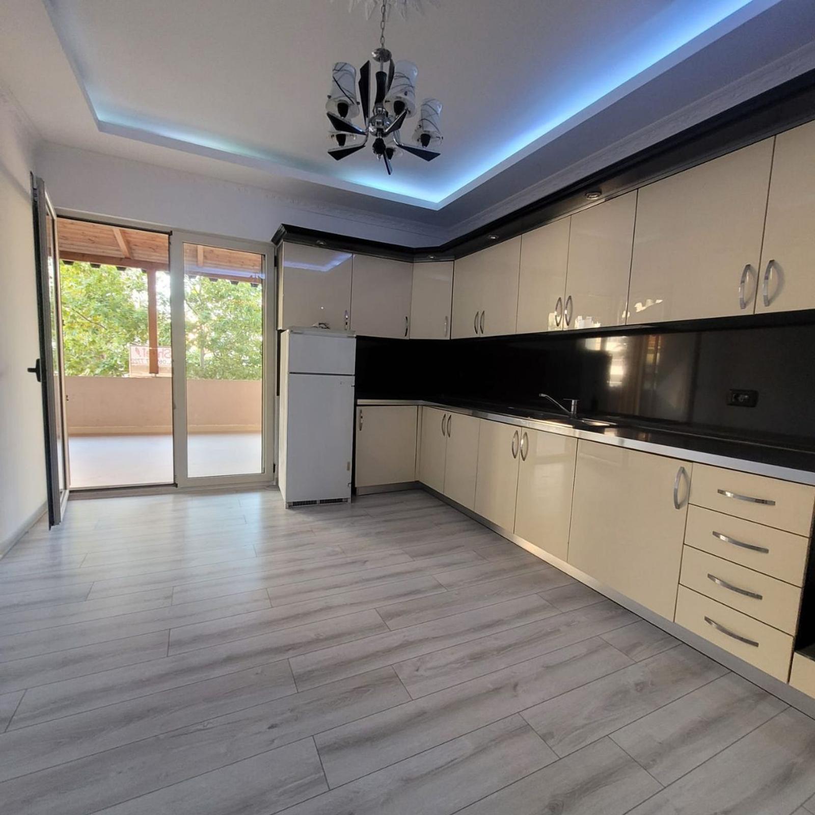 Wohnung 2+1 zum Kauf in Plazh, Durrës, 70 m² — Foto 2 von 11
