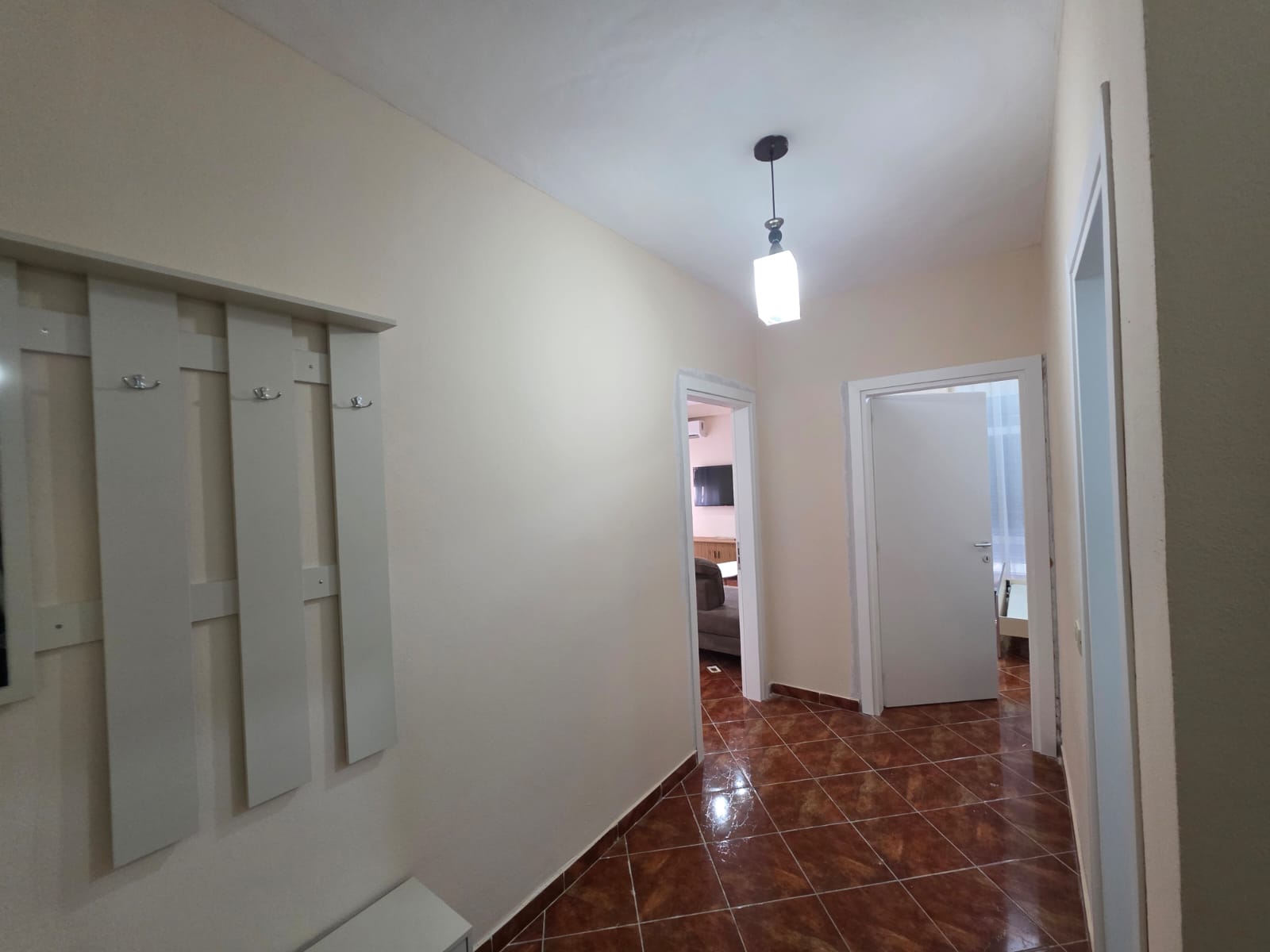 Shitet Apartament 1+1 | Shkëmbi i Kavajës, Durrës