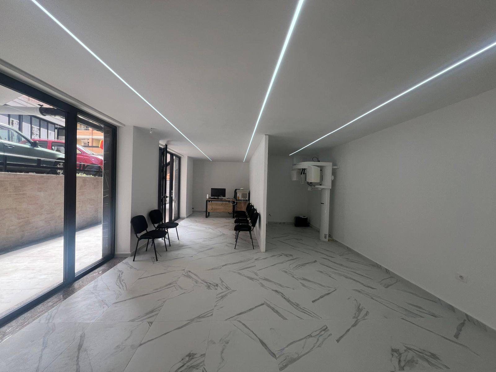 Gewerbefläche zum Kauf in Plazh, Durrës, 88 m² — Foto 1 von 6