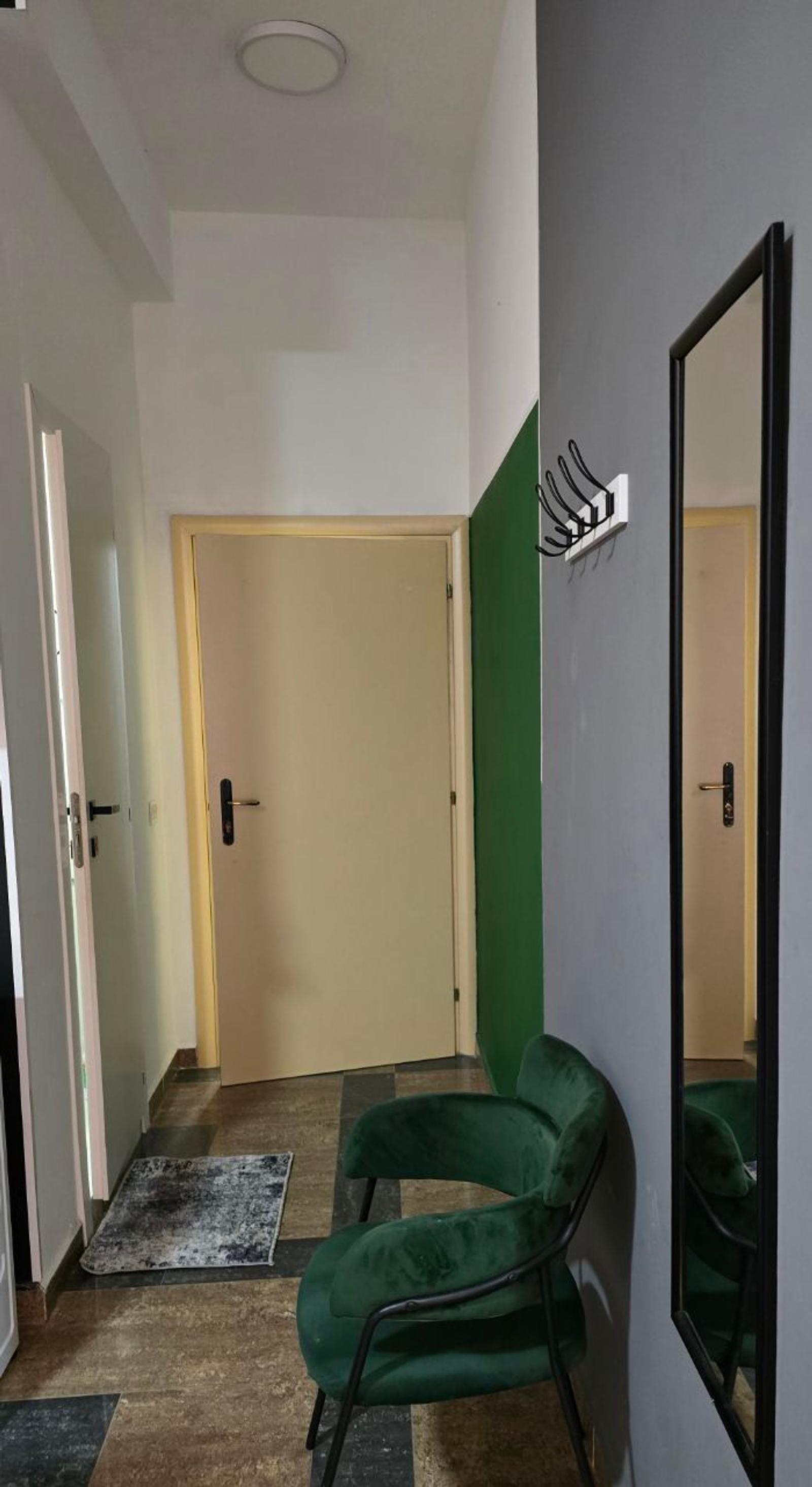 Studio for sale in Plazh, Durres, 47 m², sea view — photo 2 of 7
