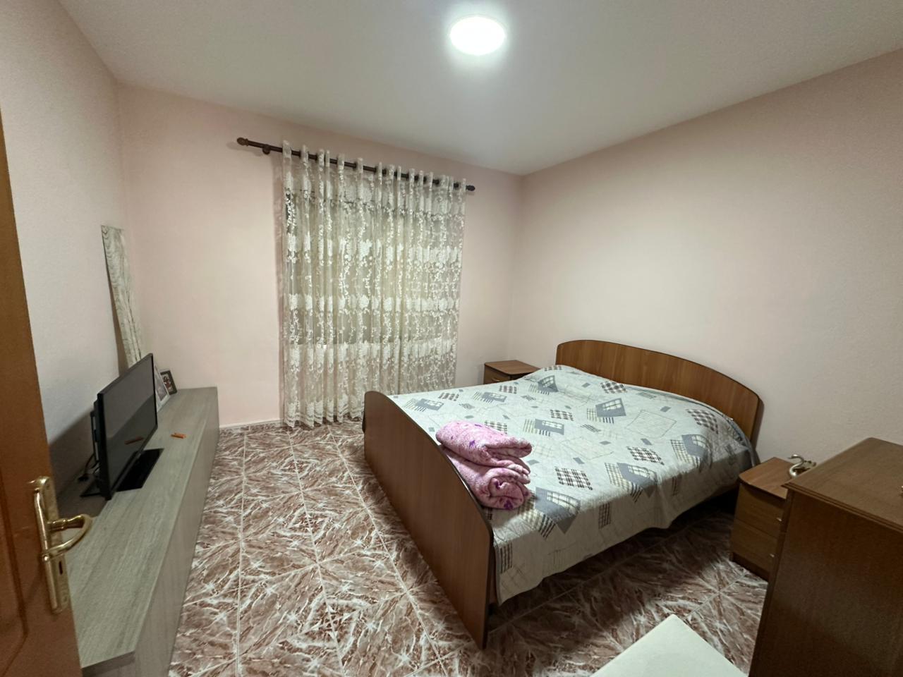 Shitet Shtëpi Private 1-Katëshe | 4 Rrugët, Shijak, Durrës
