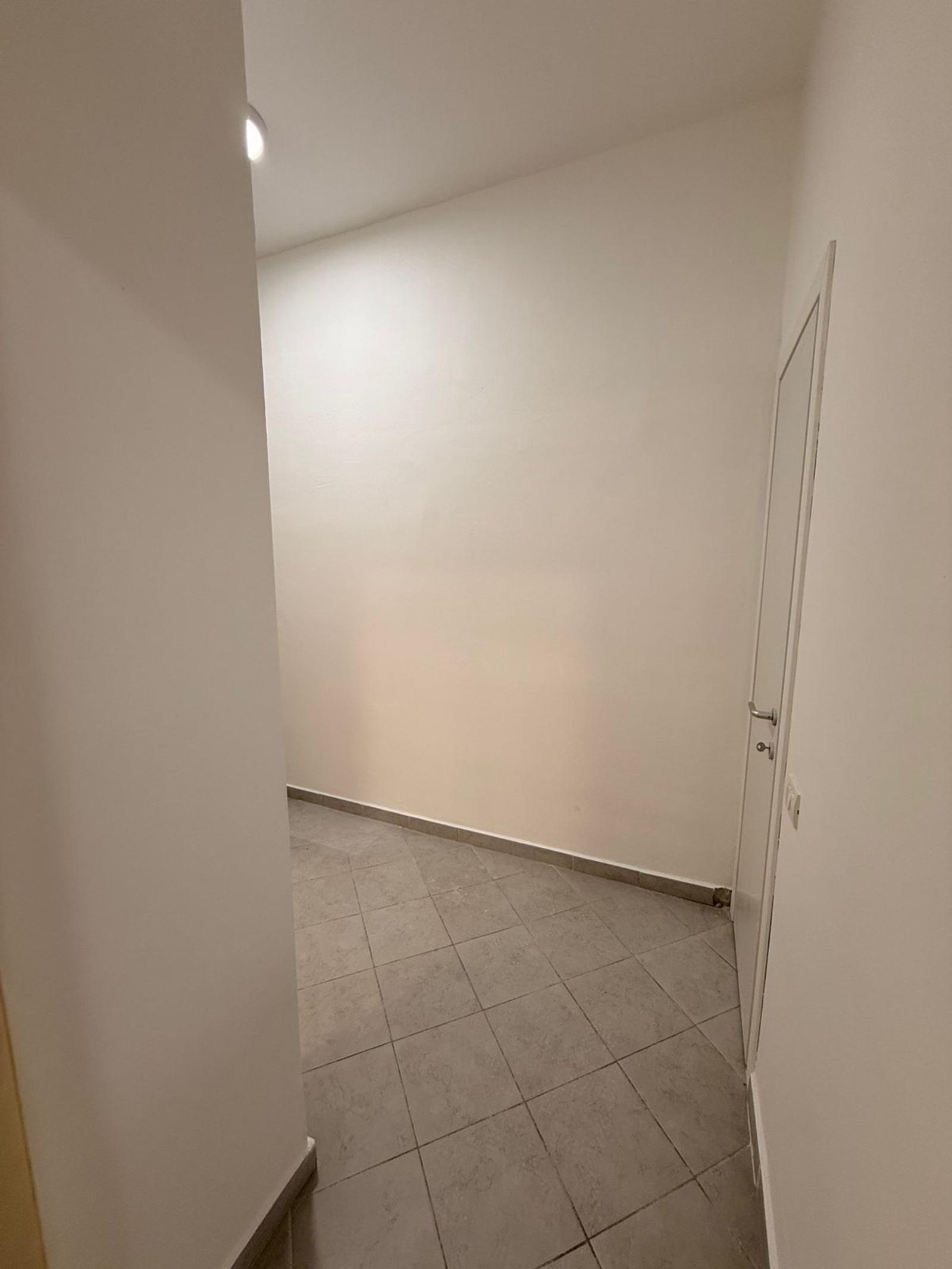 Wohnung 1+1 zum Kauf in Plazh, Durrës, 52 m² — Foto 2 von 12