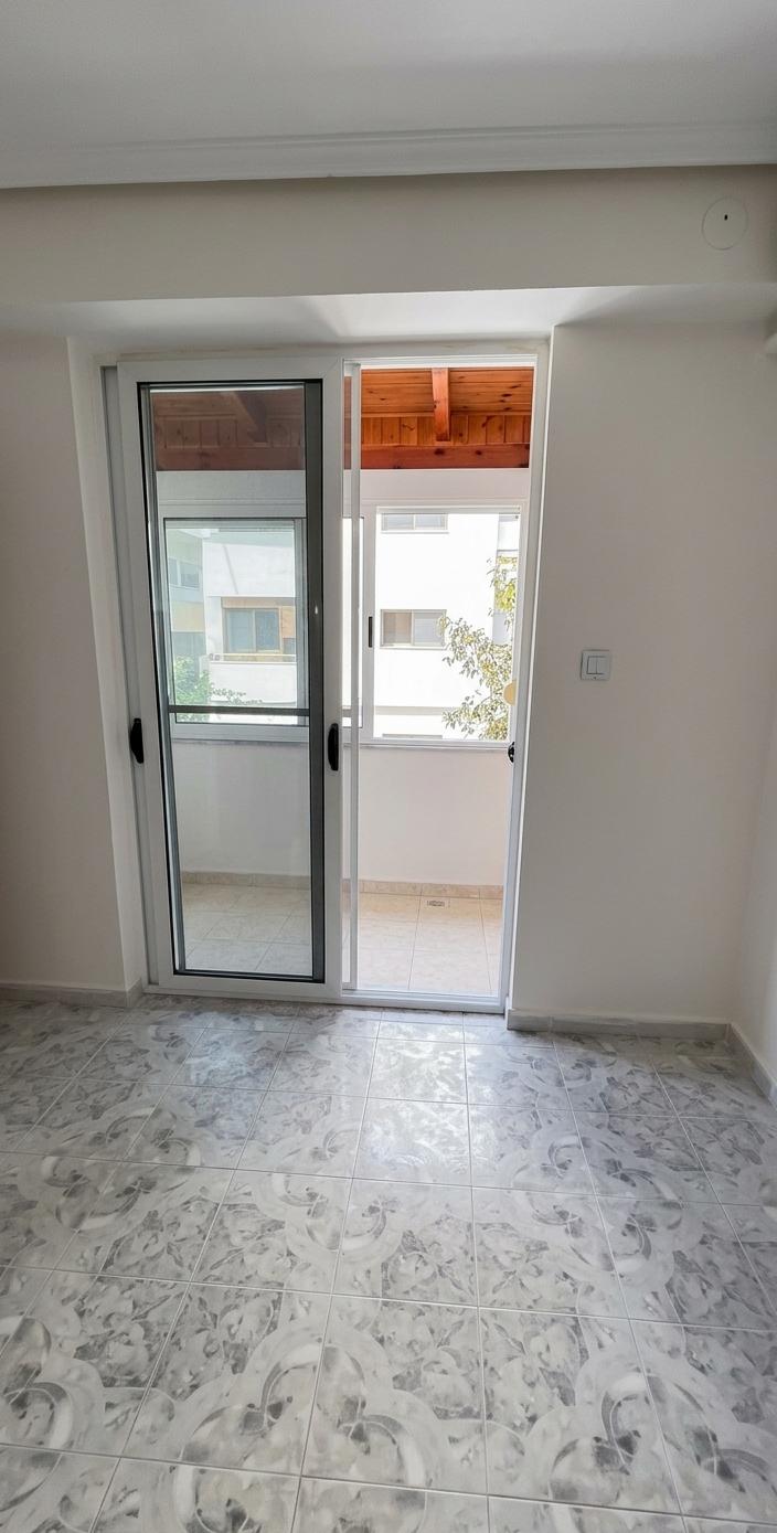 Shitet Apartament 2+1 | Qendër, Durrës